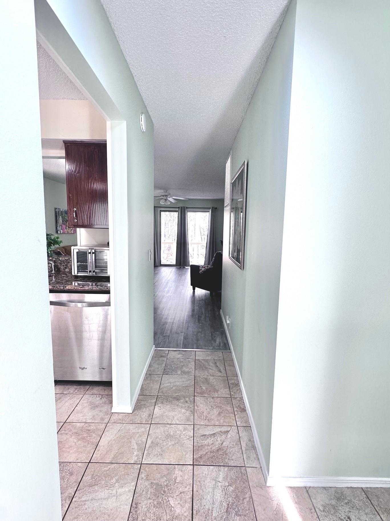 11 Lindsay Ln  Hot Springs Village, AR