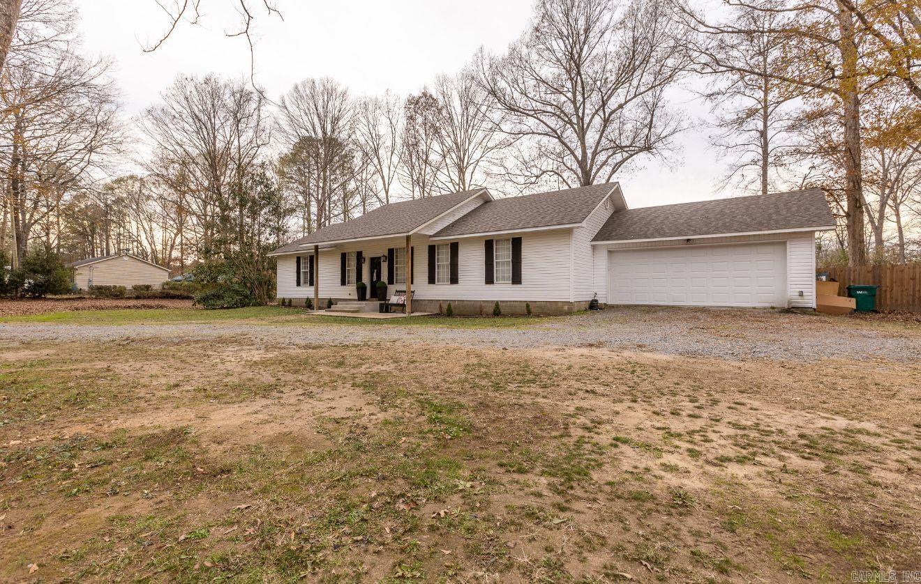 237 Chick Lane East End, AR 72206