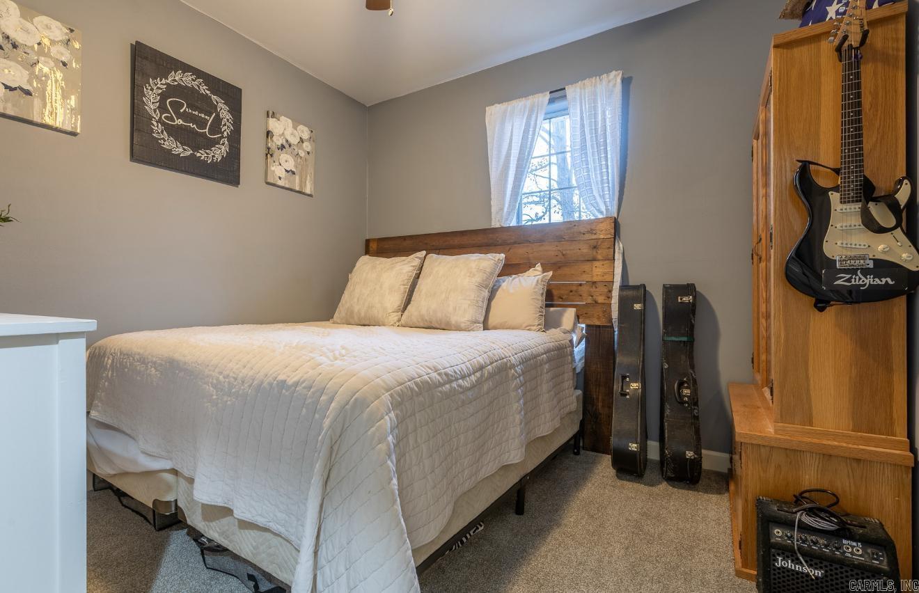 237 Chick Lane East End, AR 72206