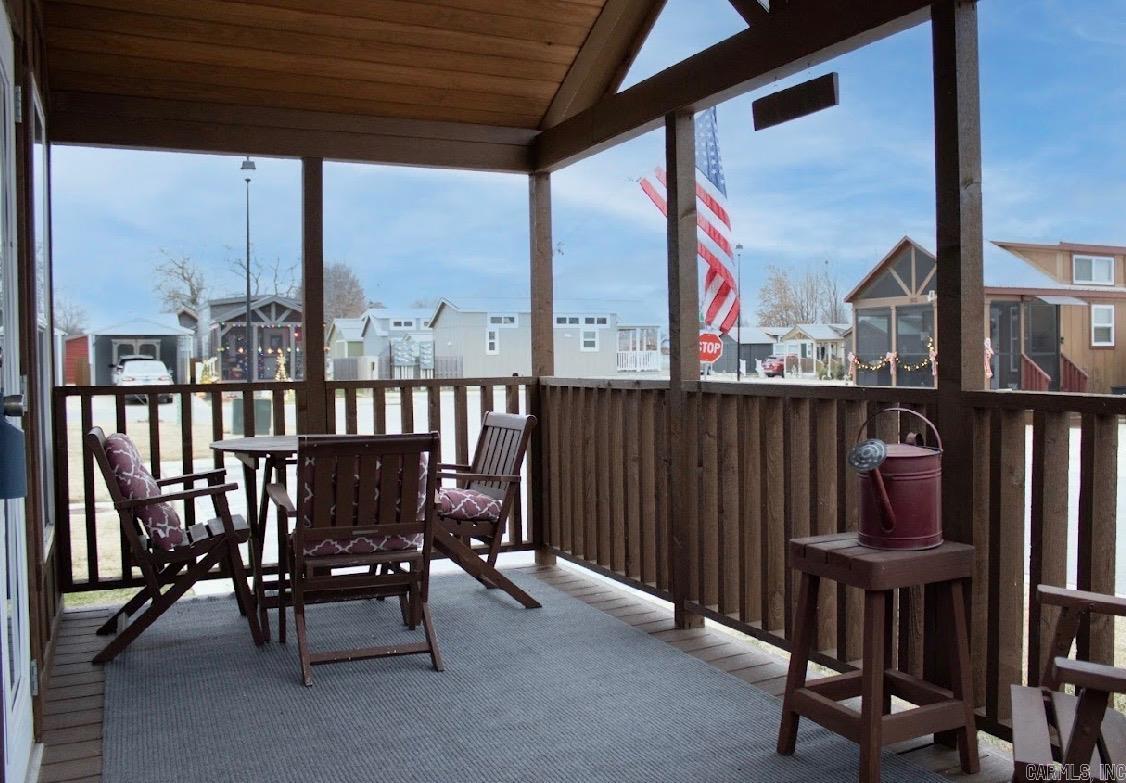 818 Kiwi  Rogers, AR