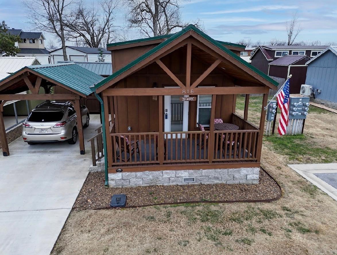 818 Kiwi  Rogers, AR