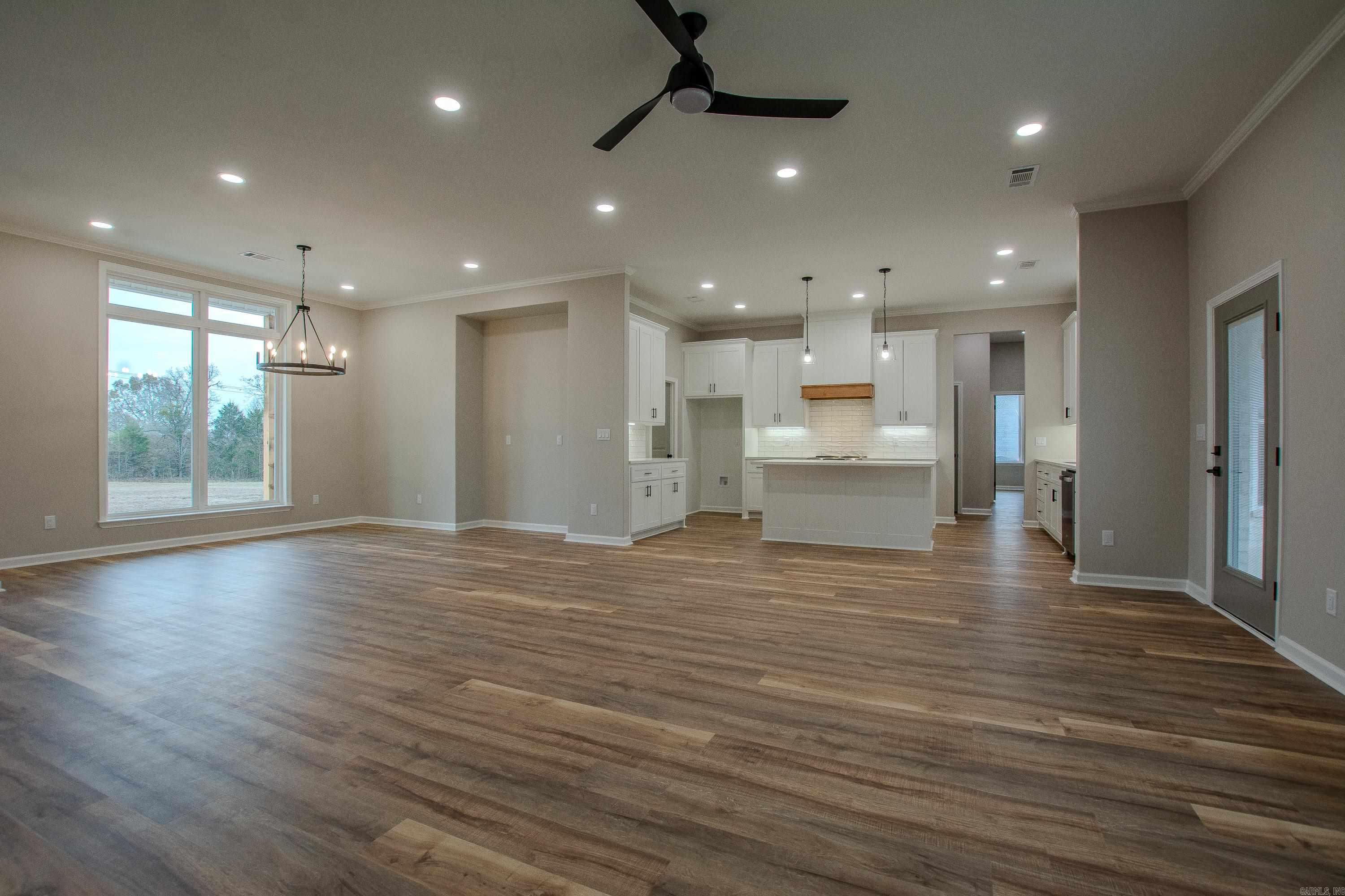 1616 Secretariat  Searcy, AR