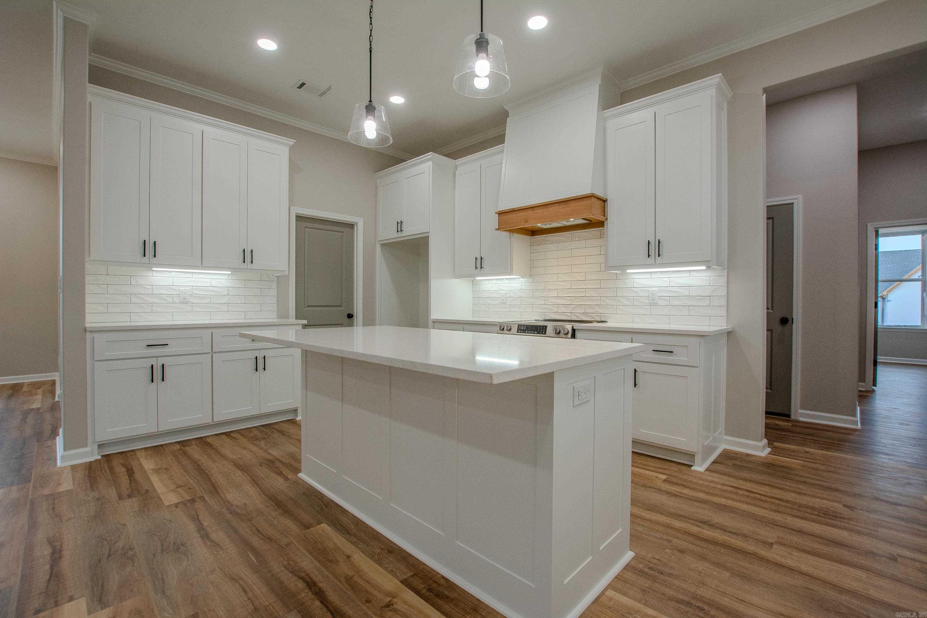 1616 Secretariat  Searcy, AR