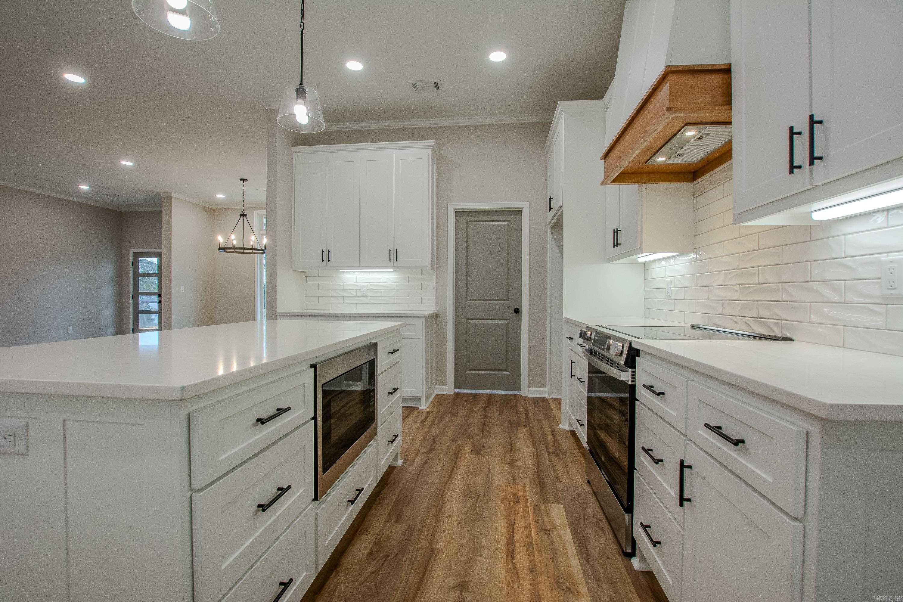 1616 Secretariat  Searcy, AR