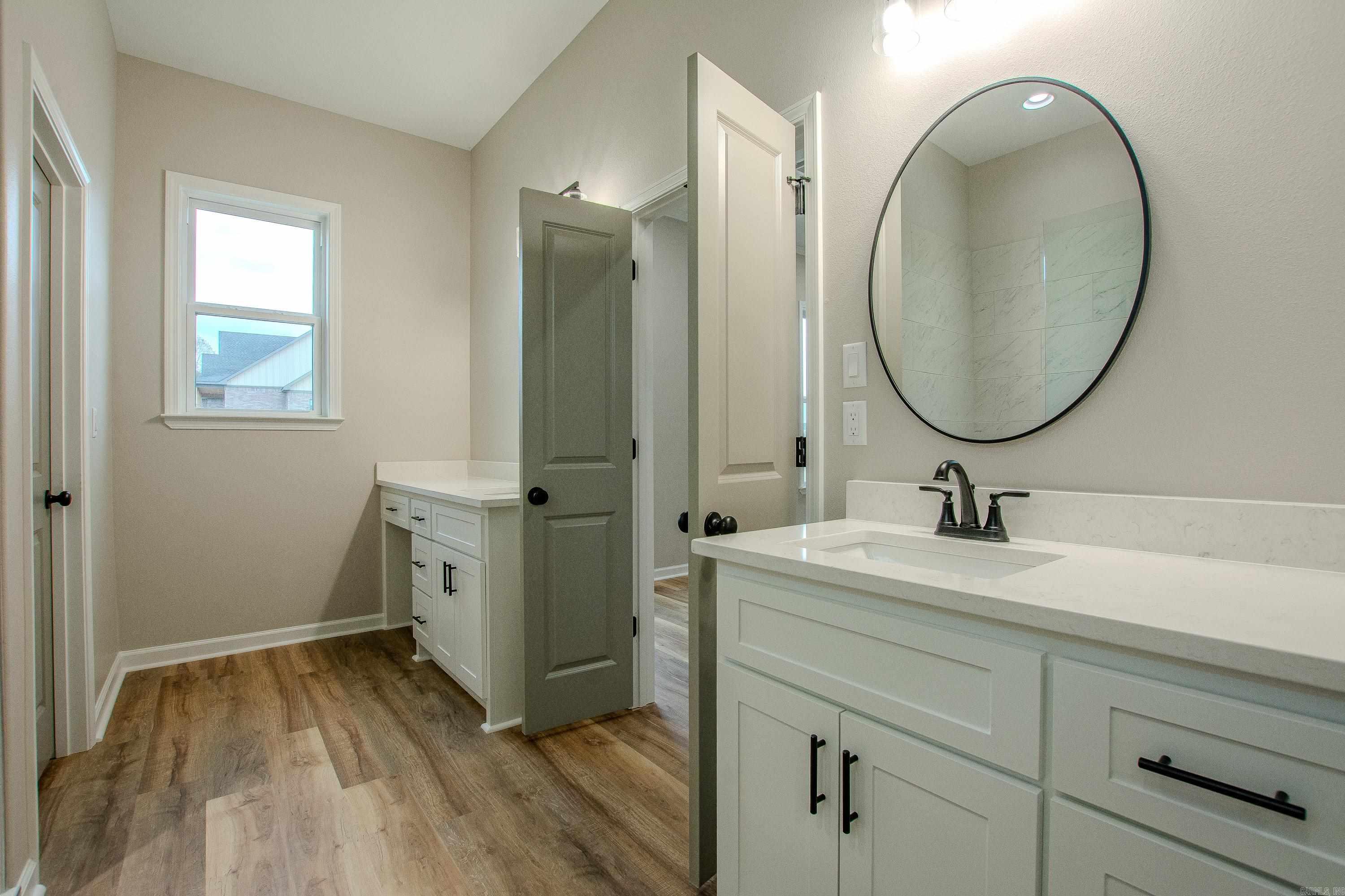 1616 Secretariat  Searcy, AR