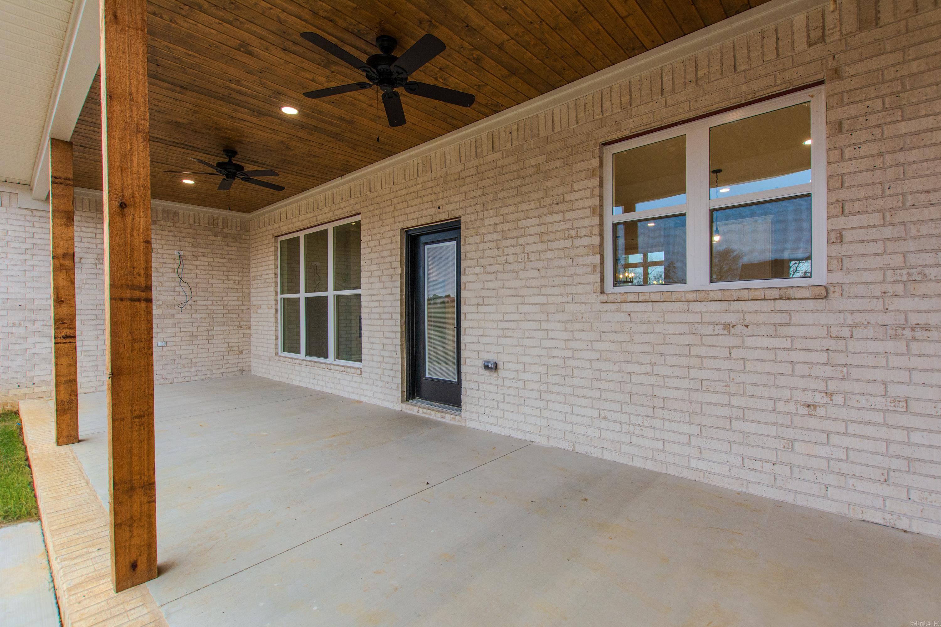 1616 Secretariat  Searcy, AR