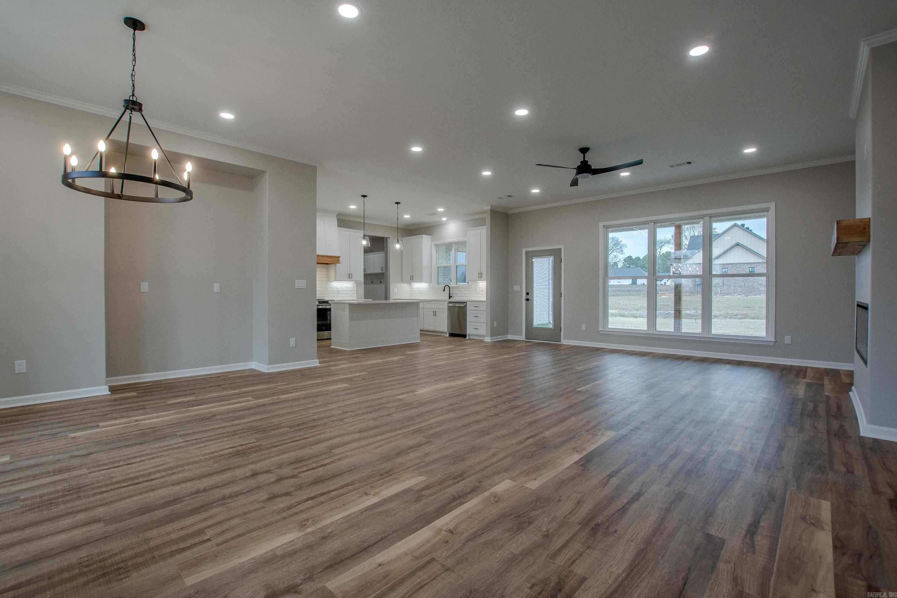 1616 Secretariat  Searcy, AR