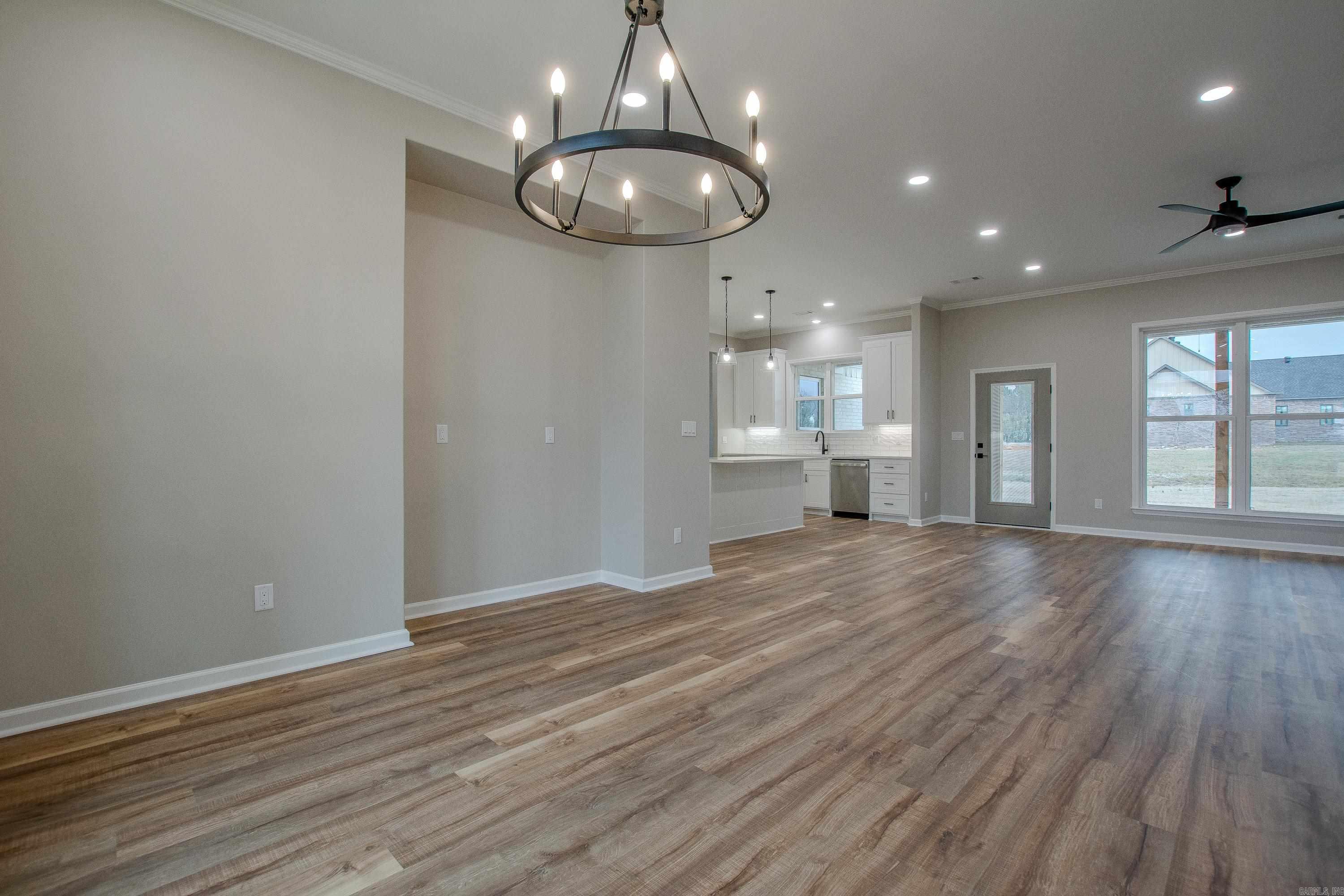 1616 Secretariat  Searcy, AR