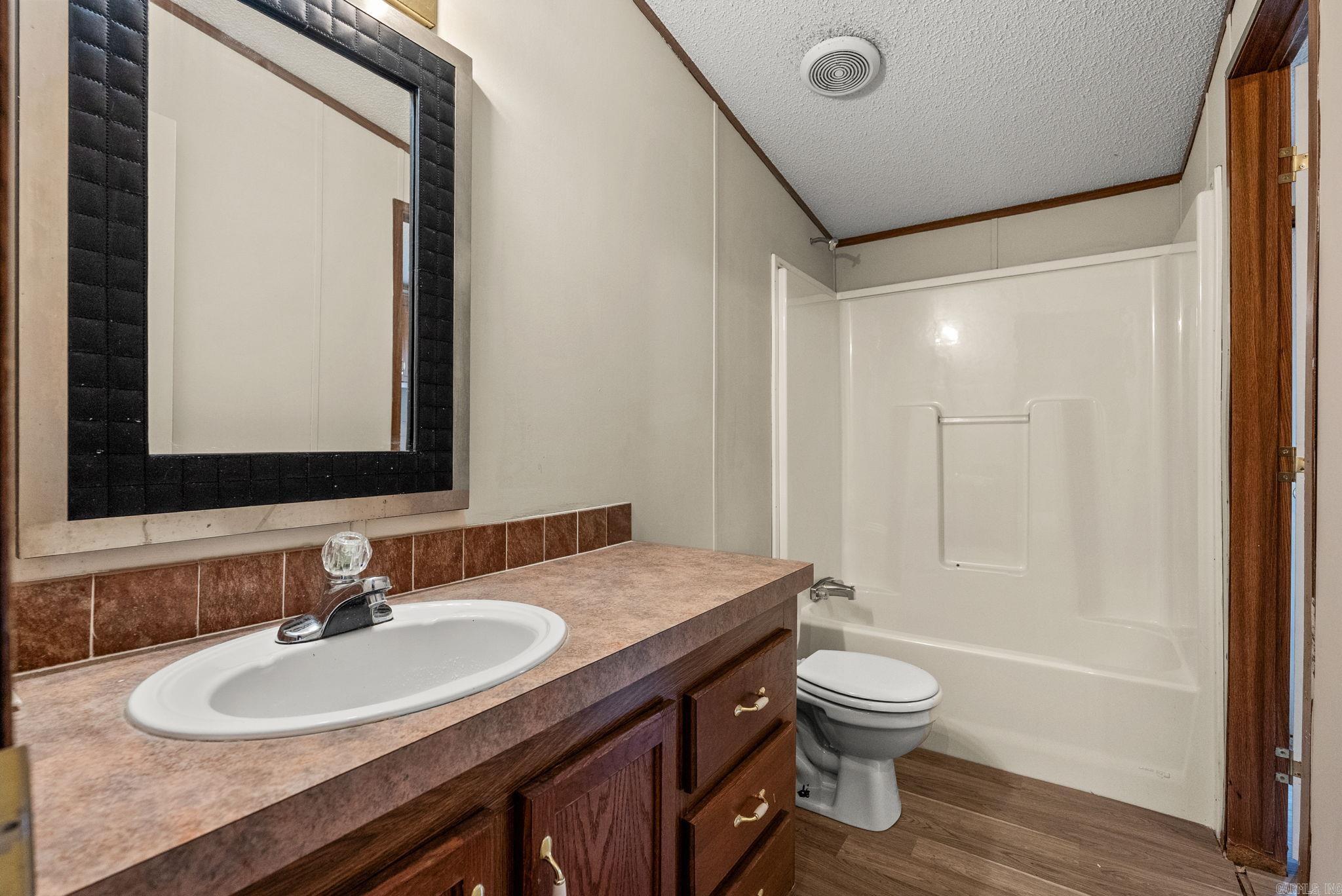 71 Holland Hills  Vilonia, AR