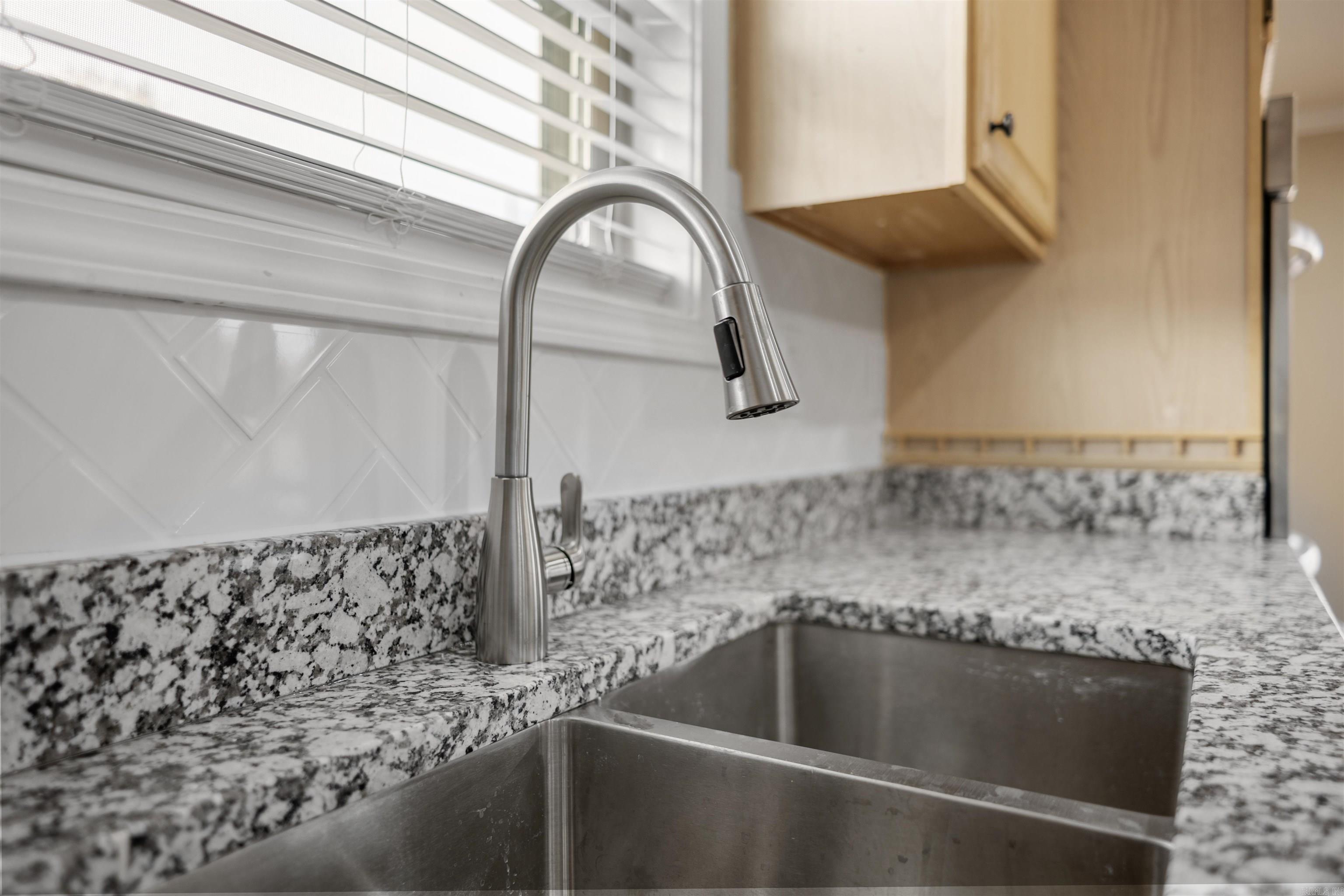 907 NW 6th  Walnut Ridge, AR