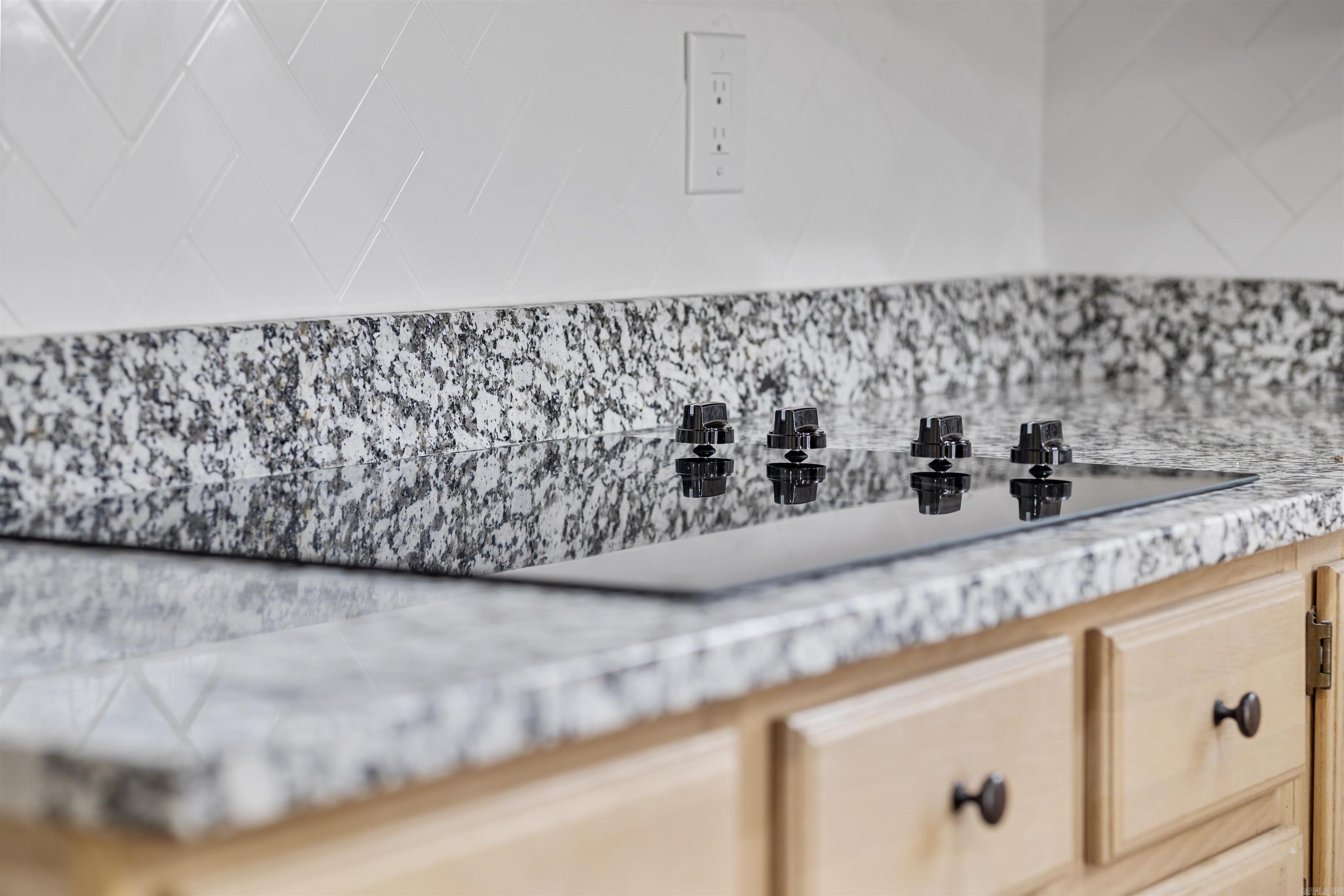 907 NW 6th  Walnut Ridge, AR