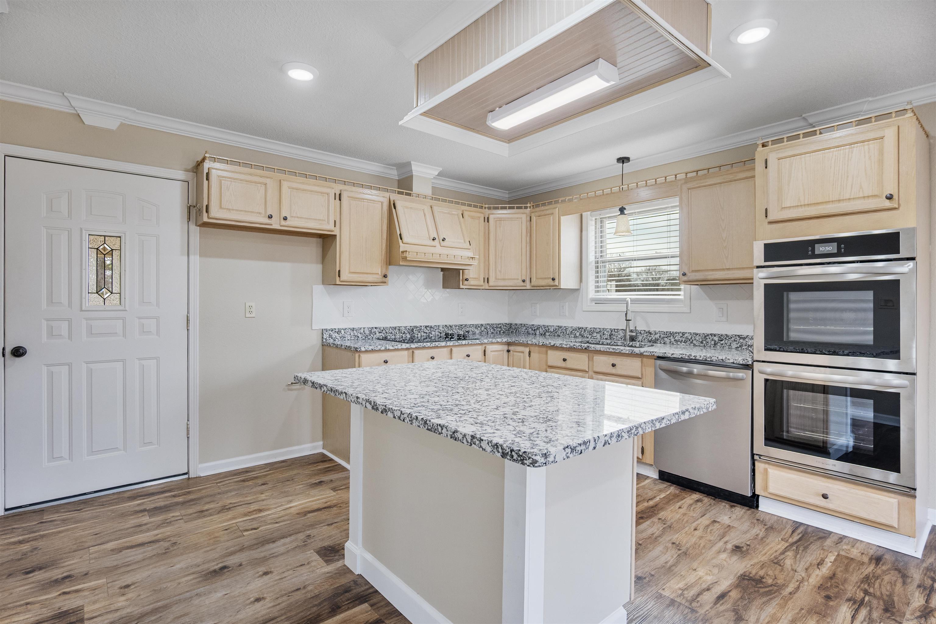 907 NW 6th  Walnut Ridge, AR