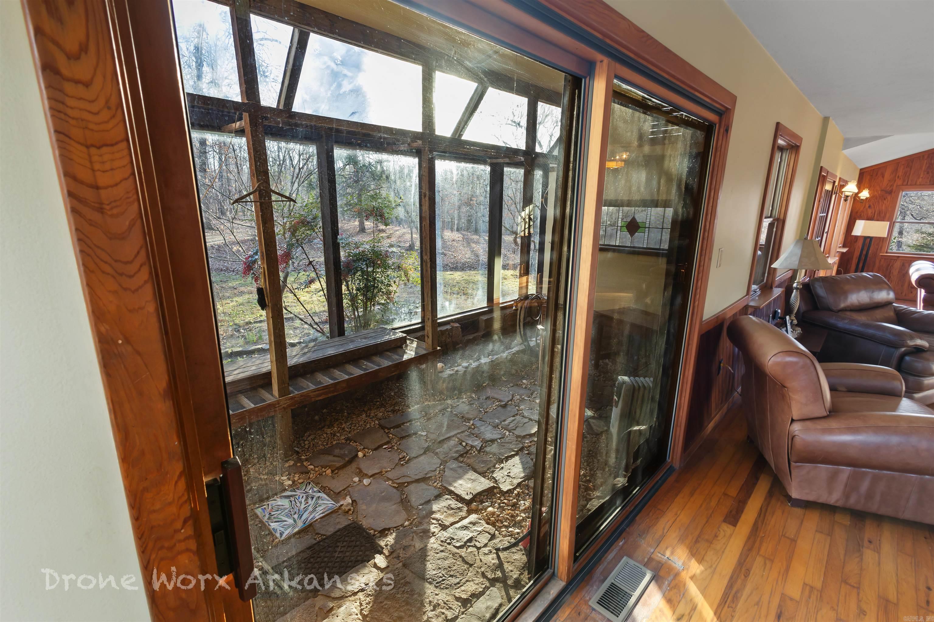 Shady Grove Road Leslie, AR 72645