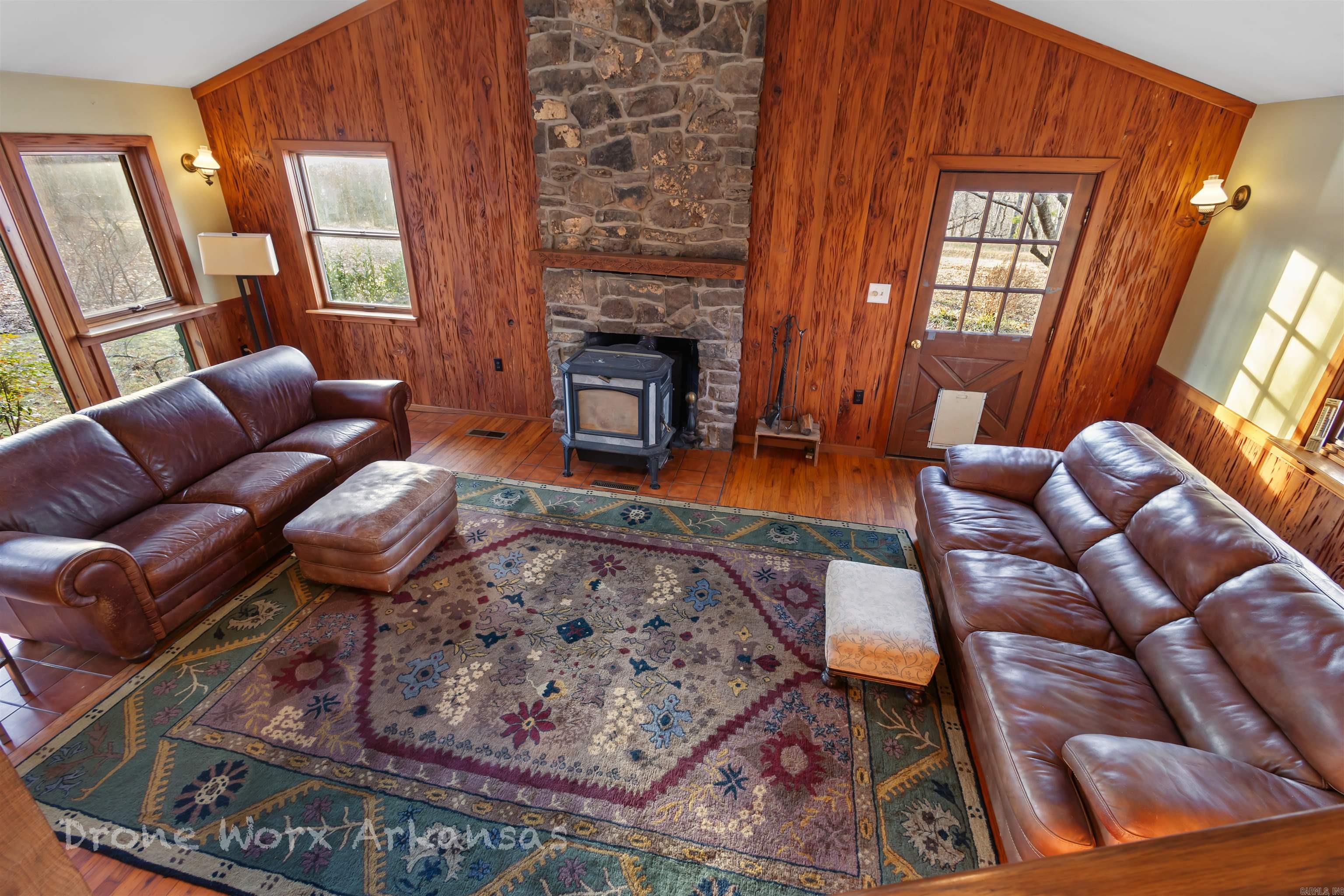 Shady Grove Road Leslie, AR 72645