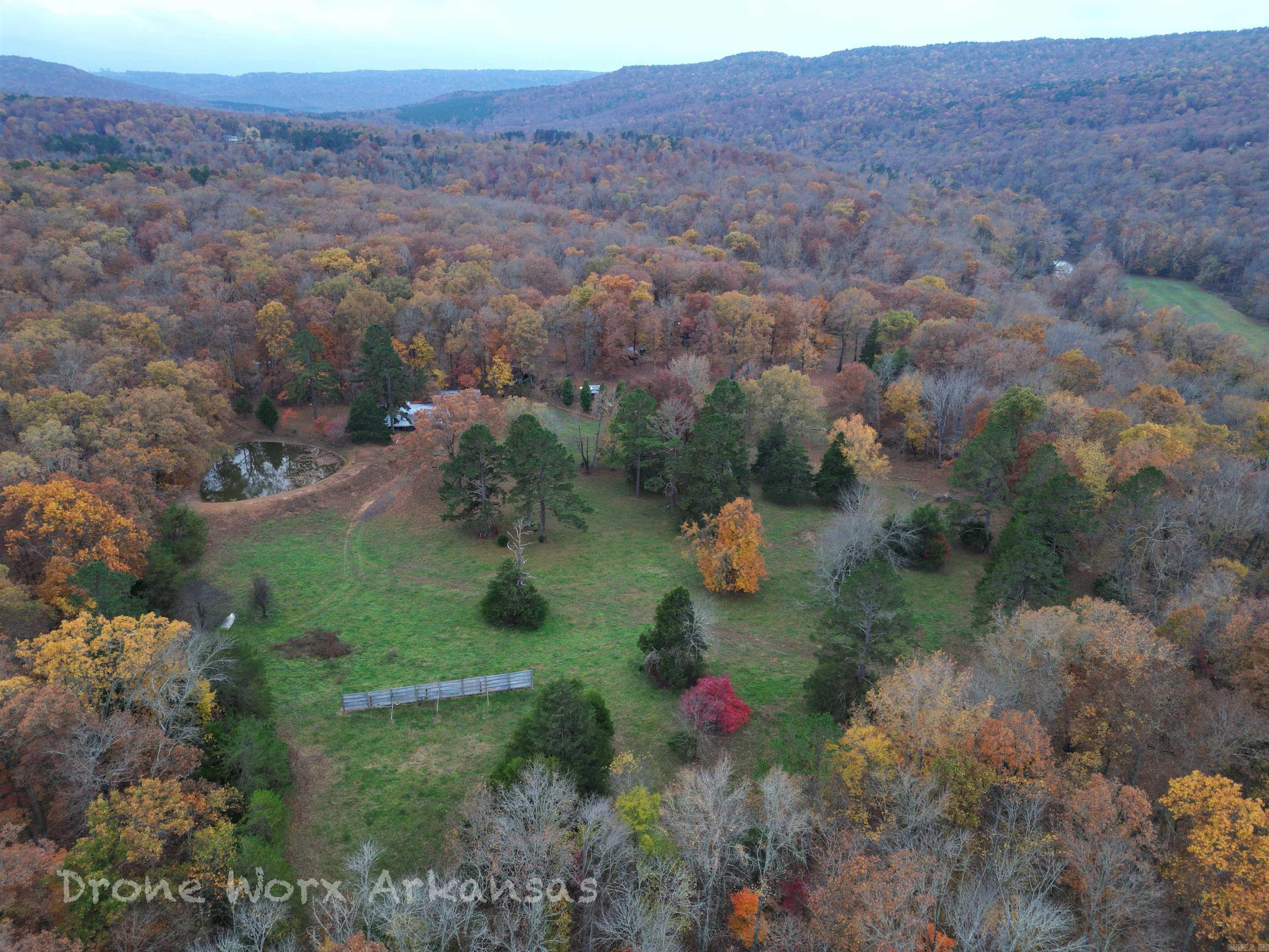 Shady Grove Road Leslie, AR 72645