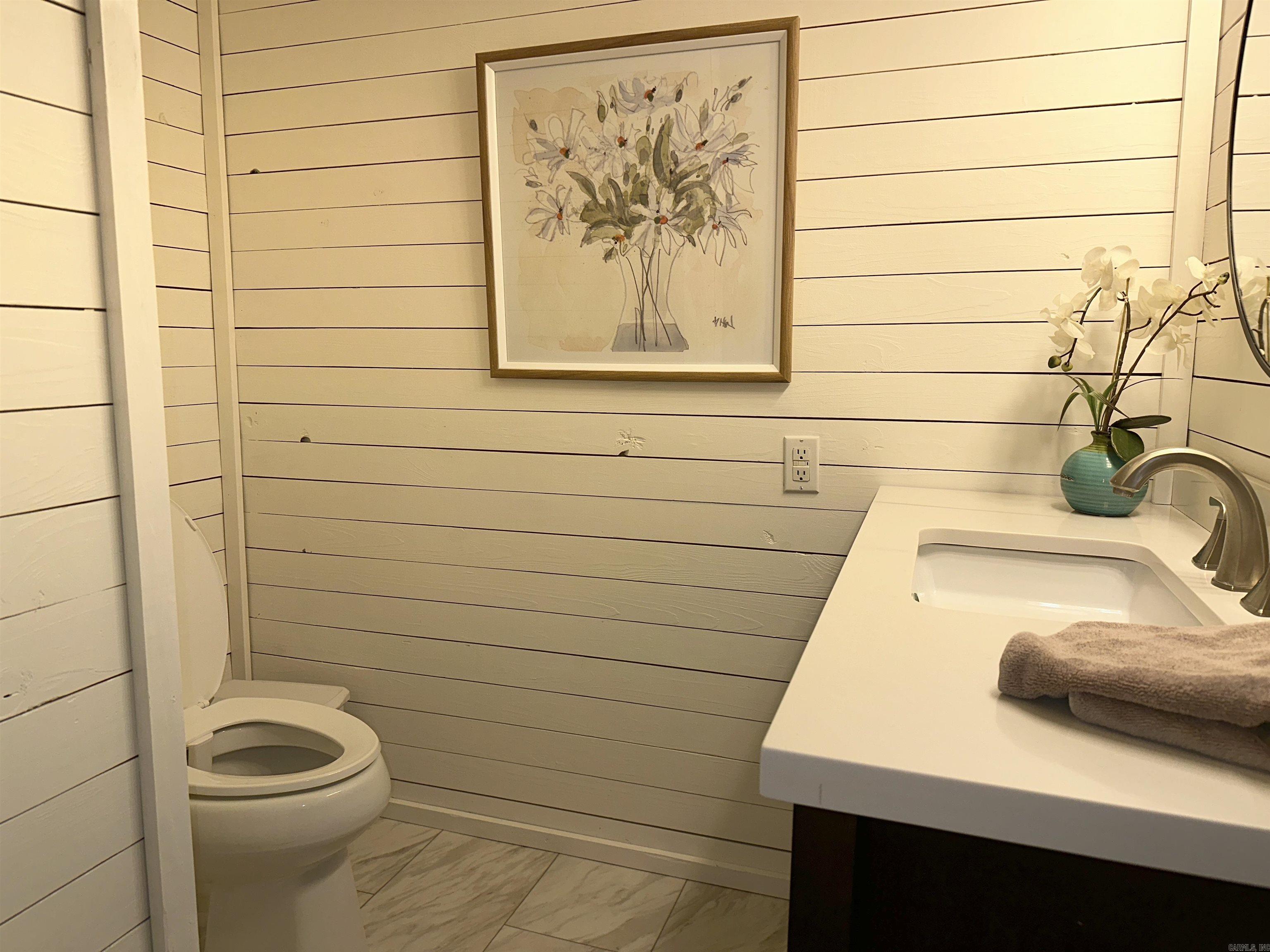 159 Red Oak Street Malvern, AR 72104