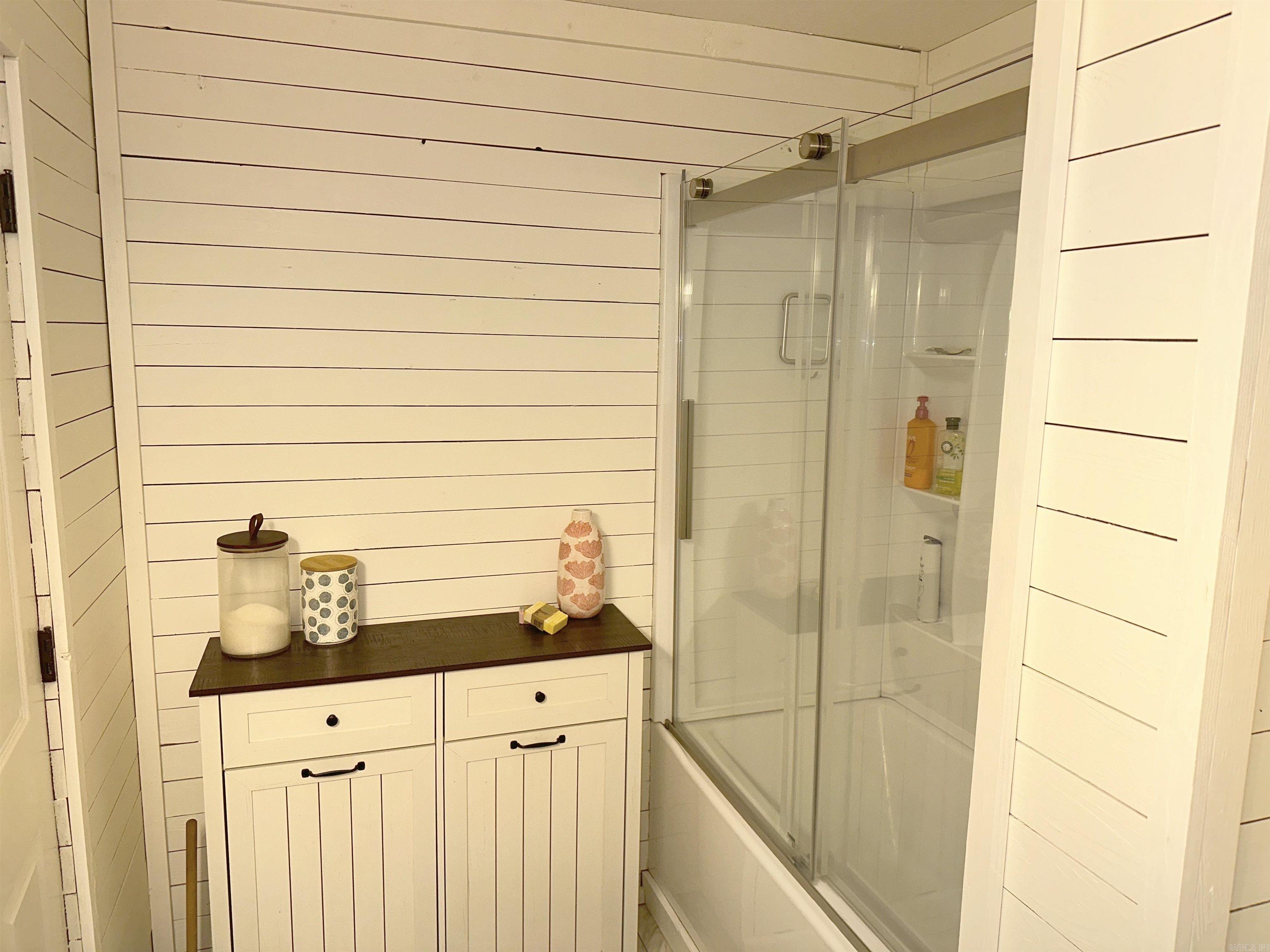 159 Red Oak Street Malvern, AR 72104