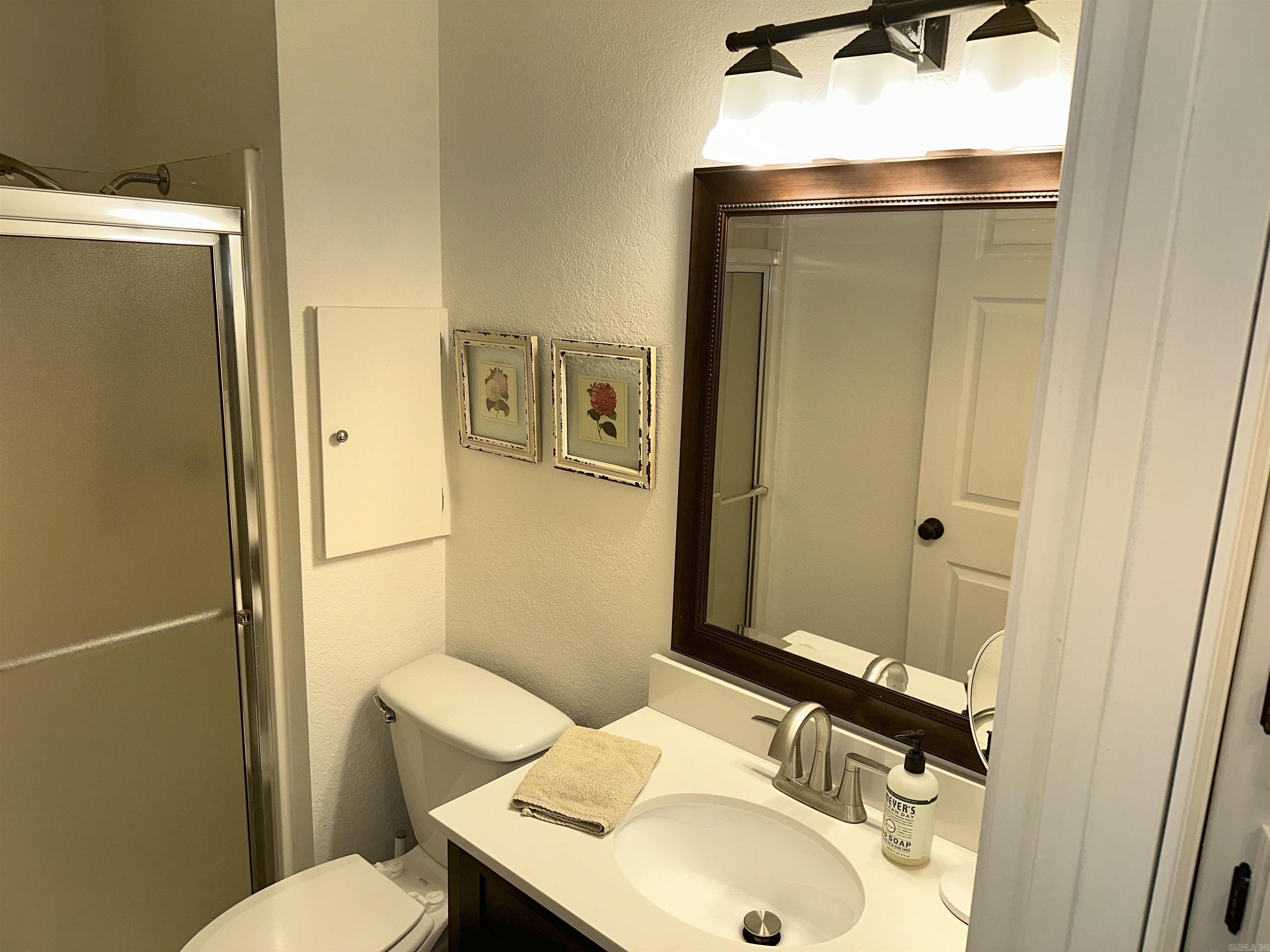 159 Red Oak Street Malvern, AR 72104