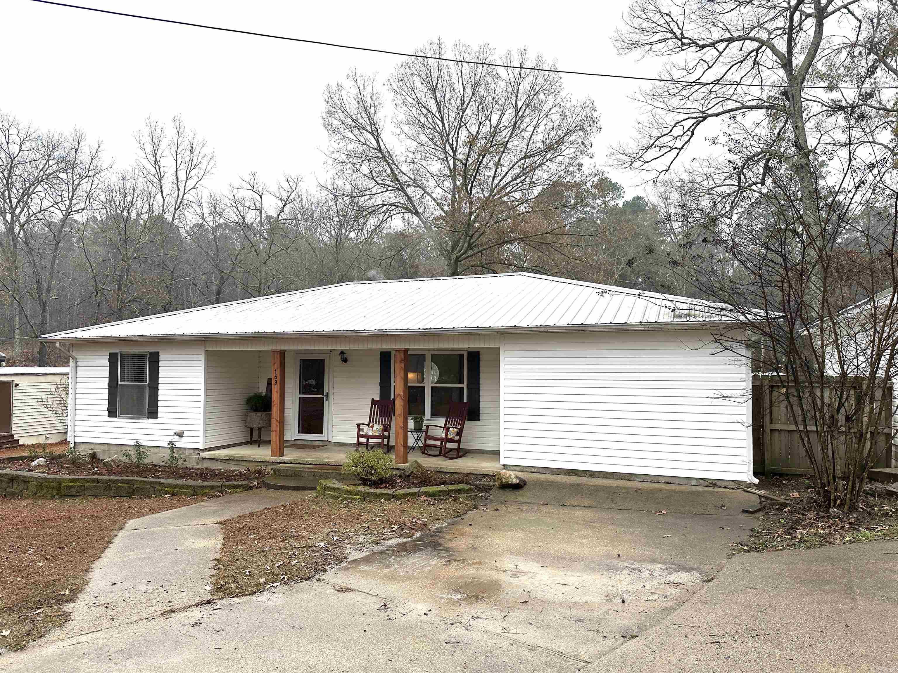 159 Red Oak Street Malvern, AR 72104