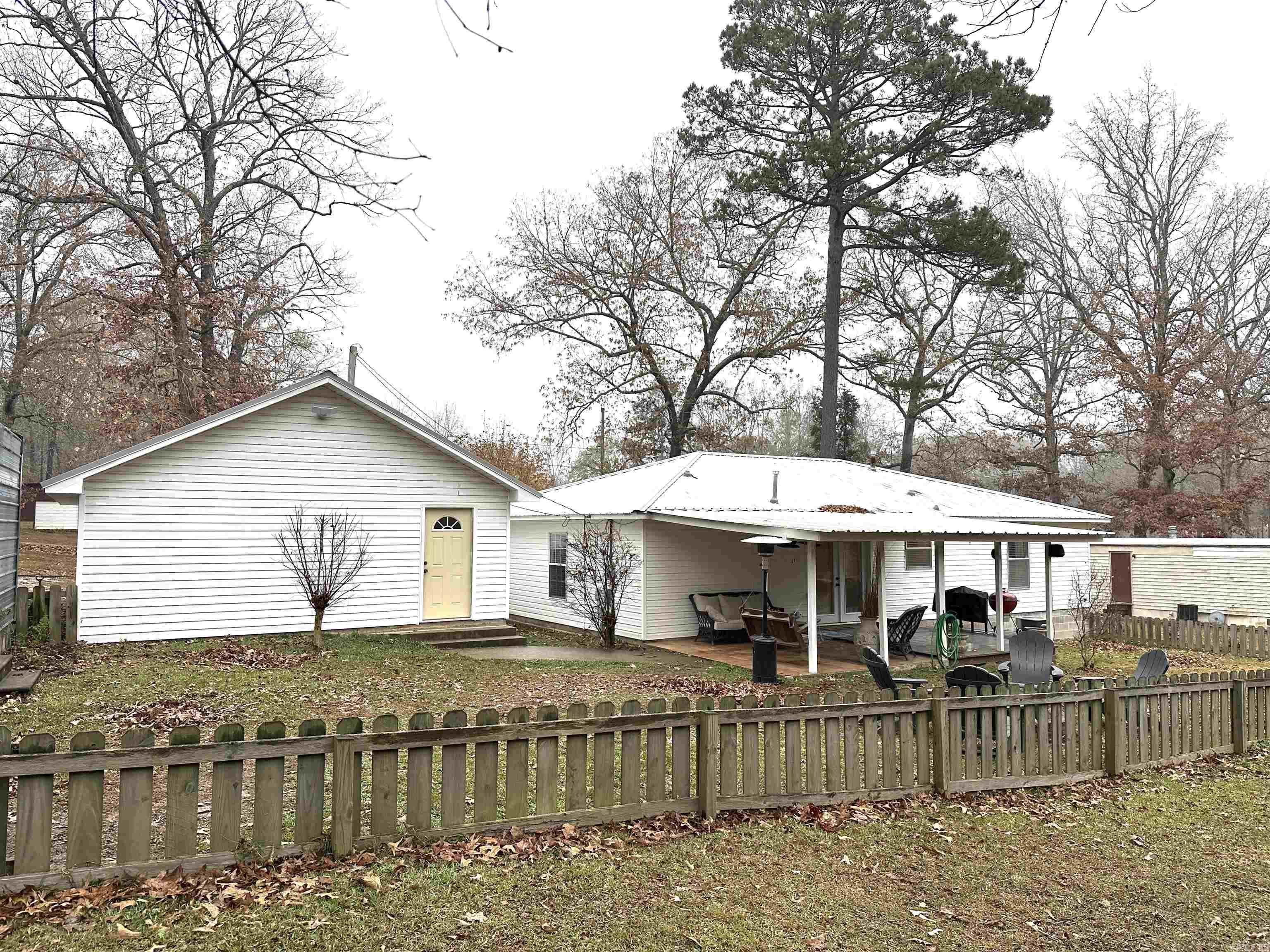 159 Red Oak Street Malvern, AR 72104