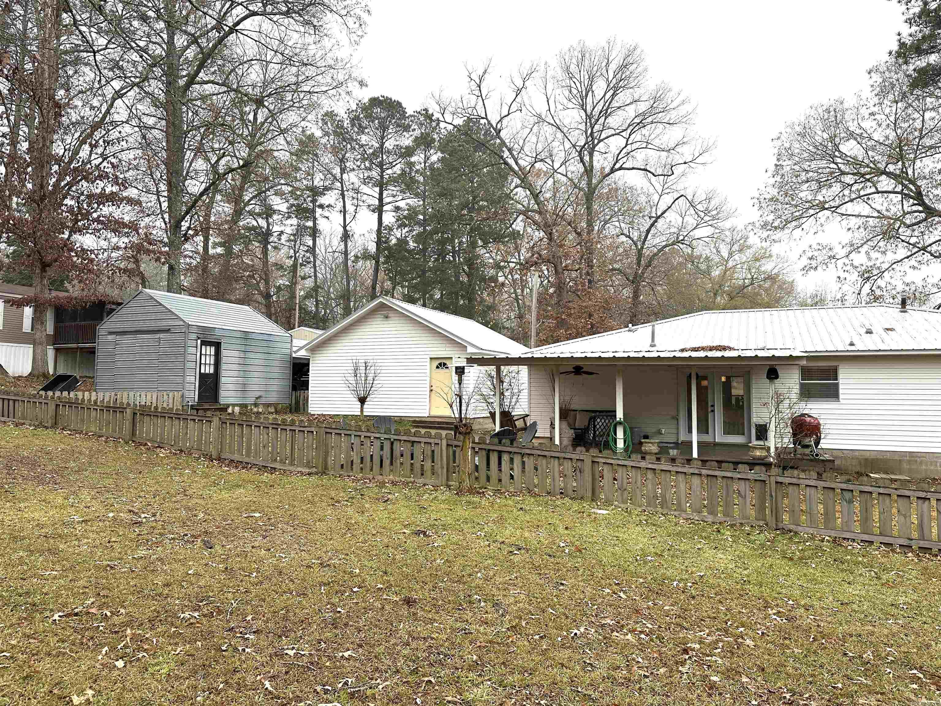 159 Red Oak Street Malvern, AR 72104