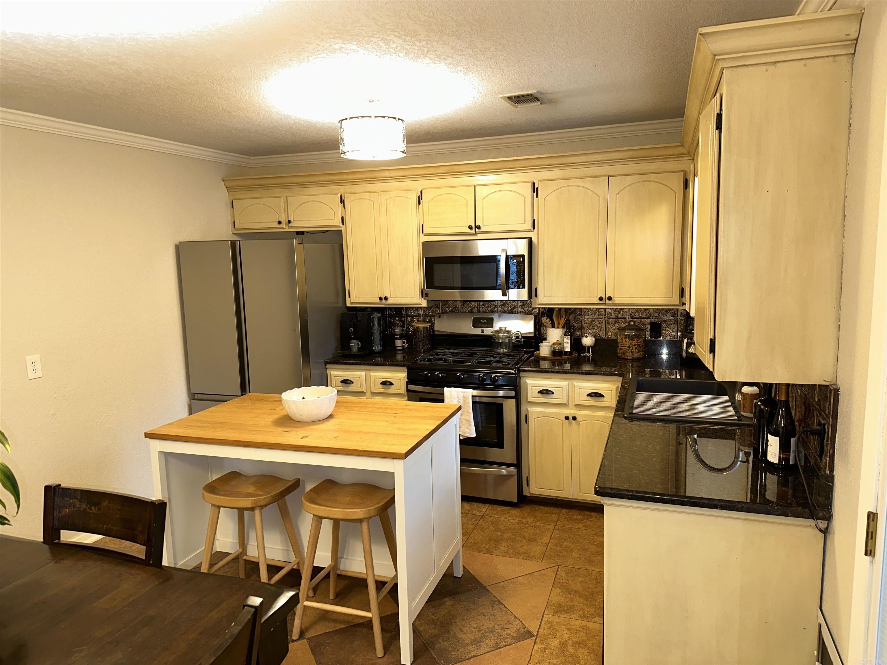 159 Red Oak Street Malvern, AR 72104