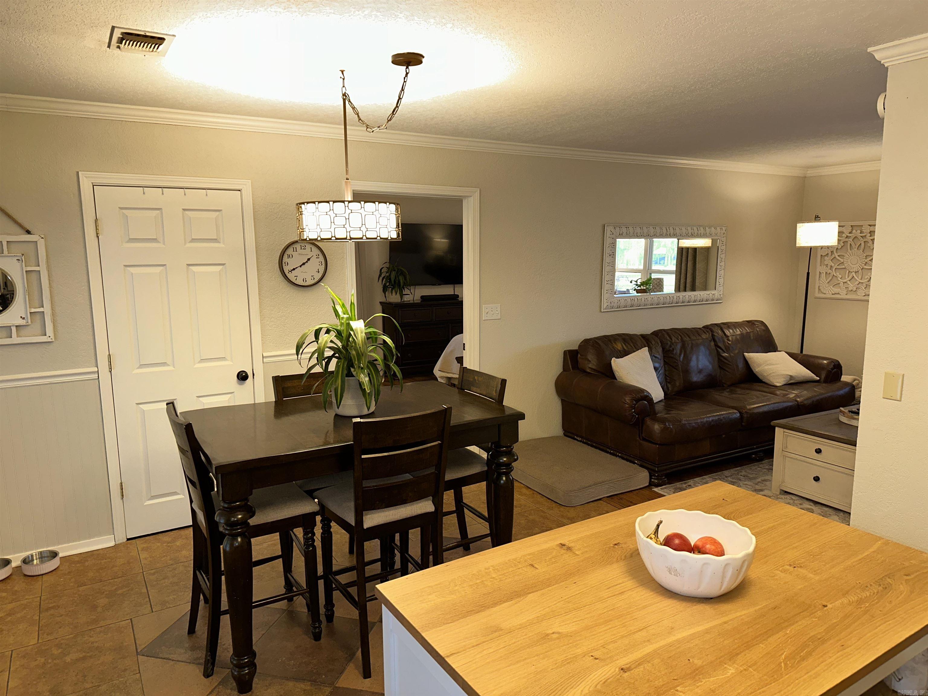 159 Red Oak Street Malvern, AR 72104