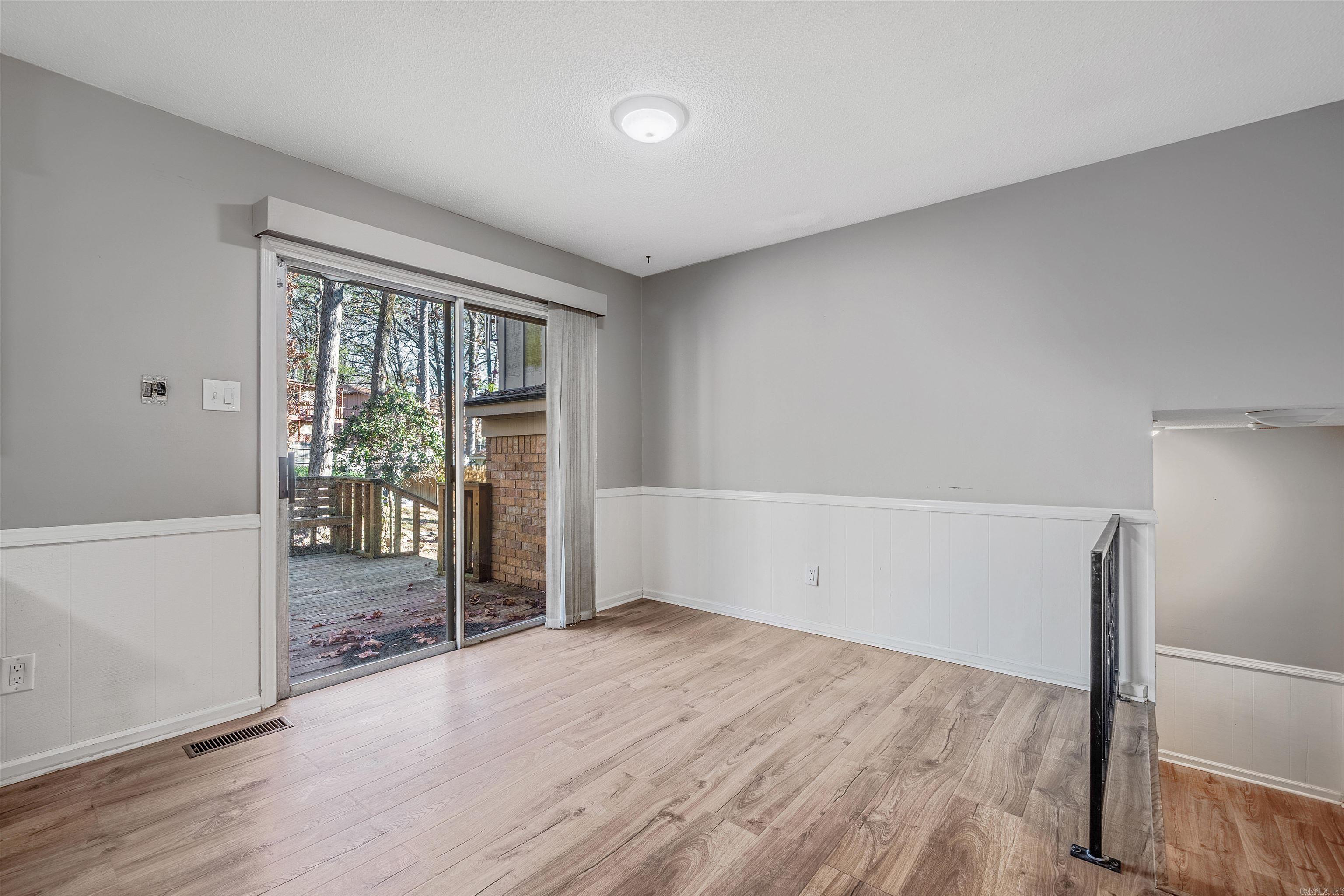 2811 Breckenridge  Little Rock, AR