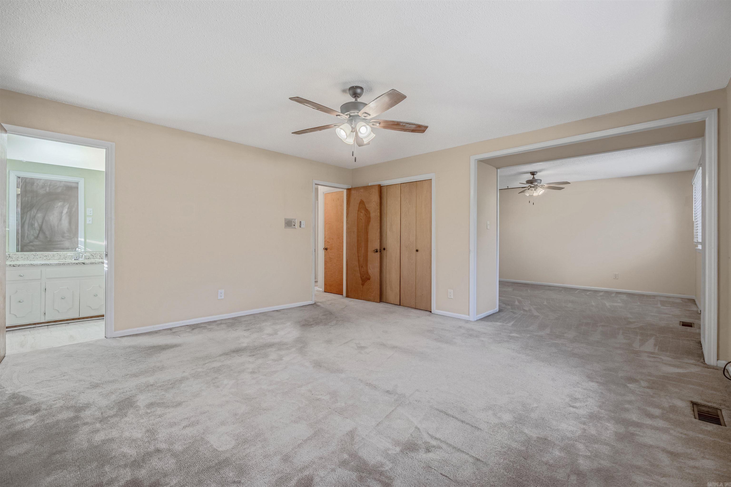 2811 Breckenridge  Little Rock, AR