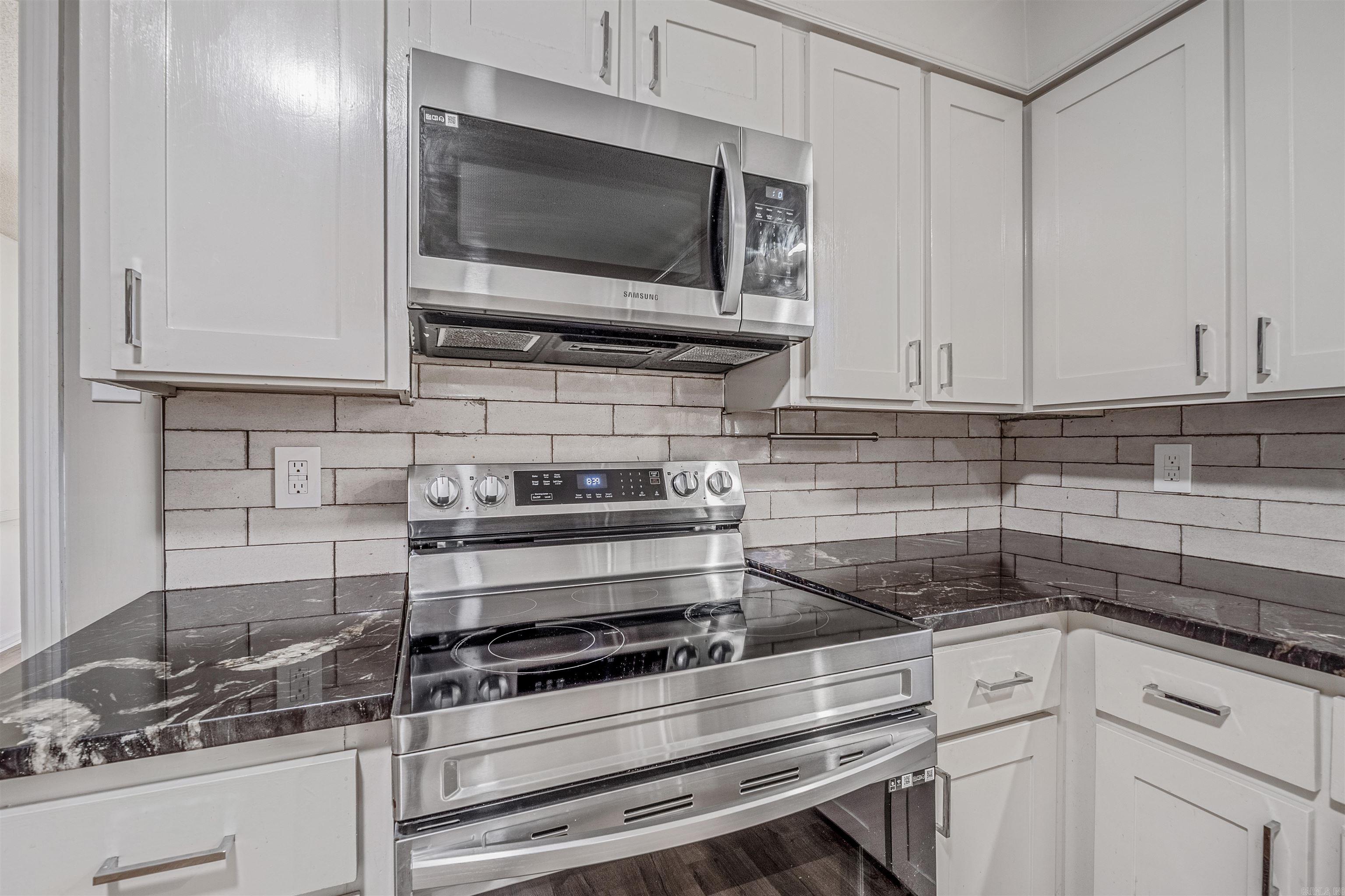 2811 Breckenridge  Little Rock, AR