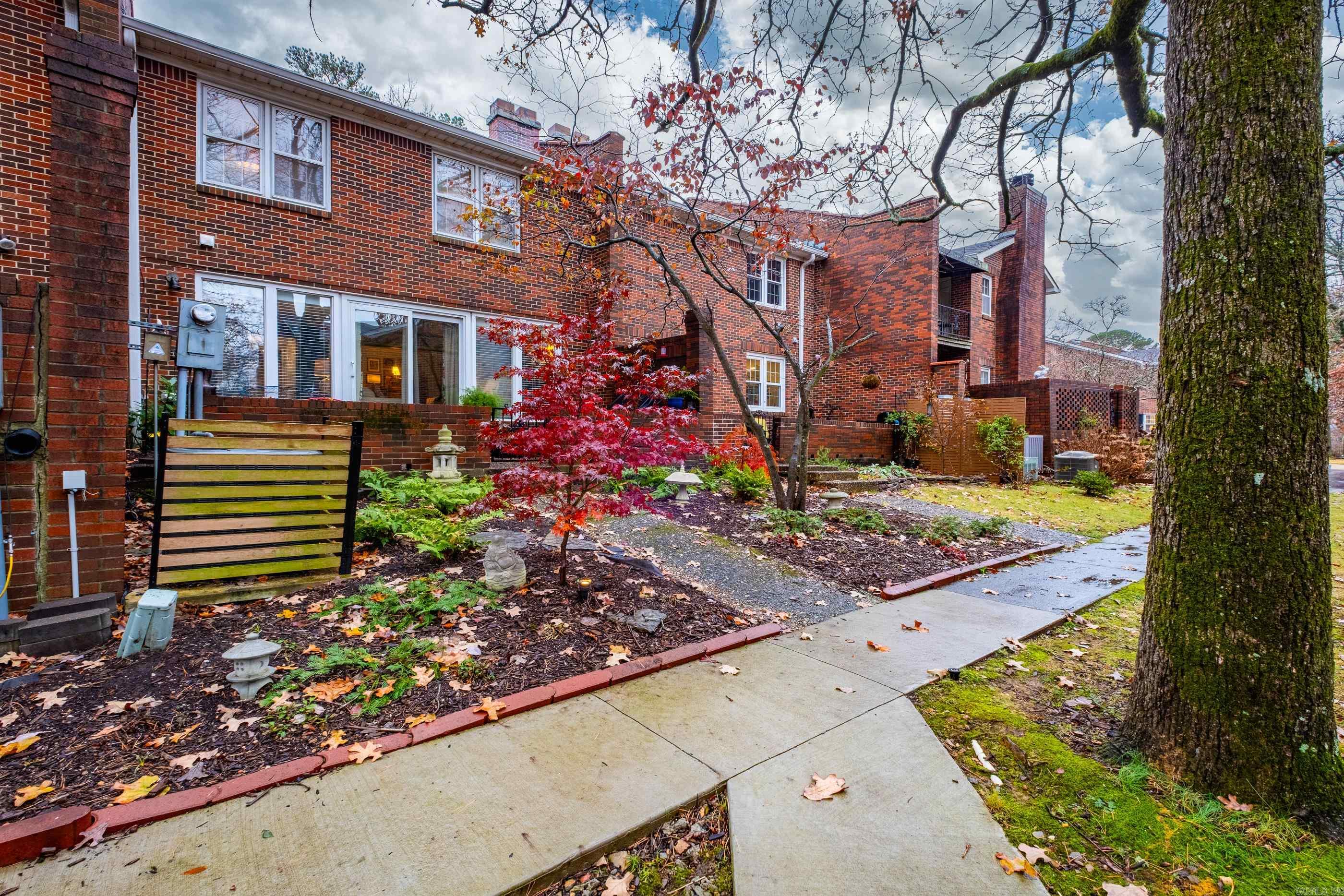 302 Cambridge Place Drive Little Rock, AR 72227