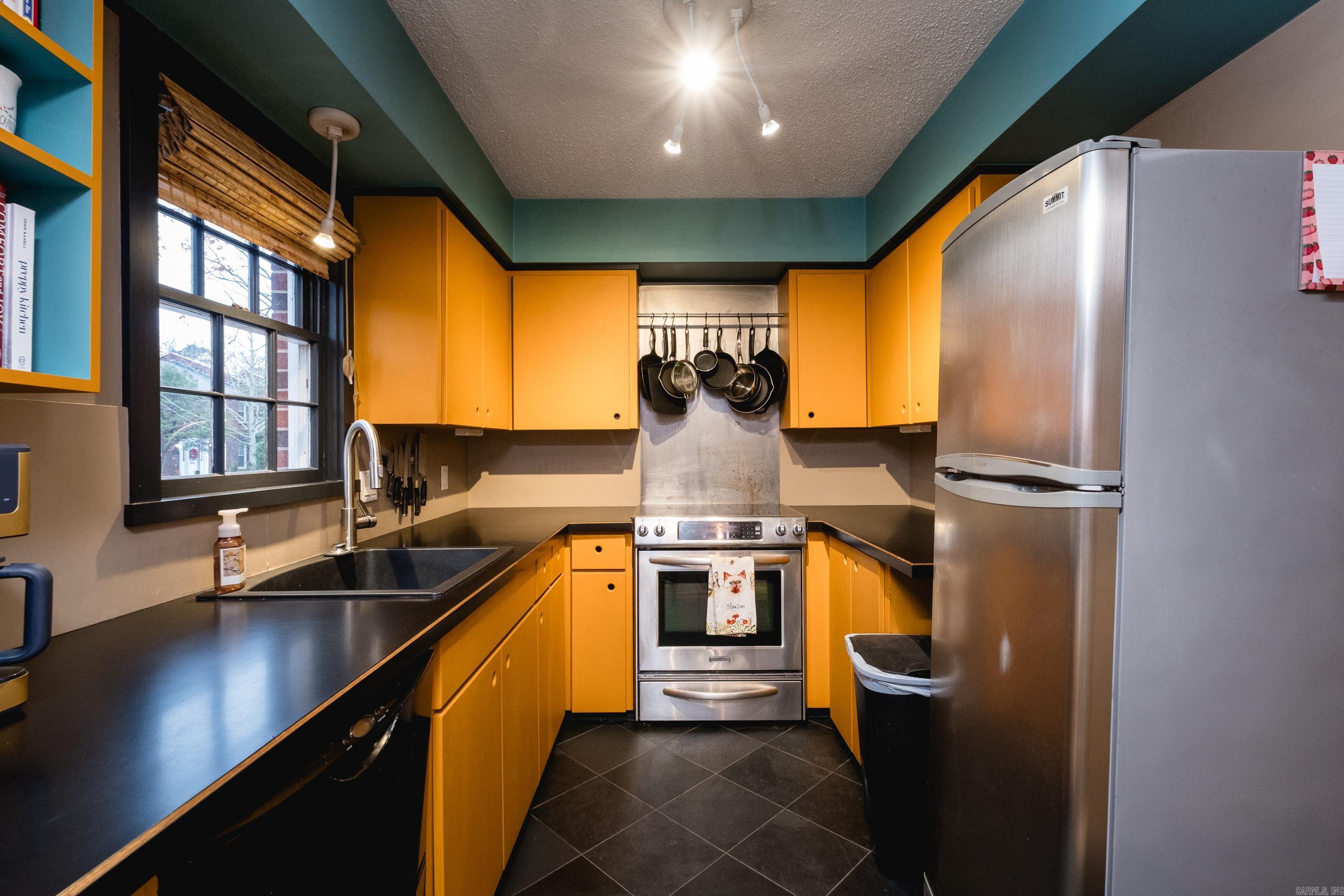 302 Cambridge Place Drive Little Rock, AR 72227