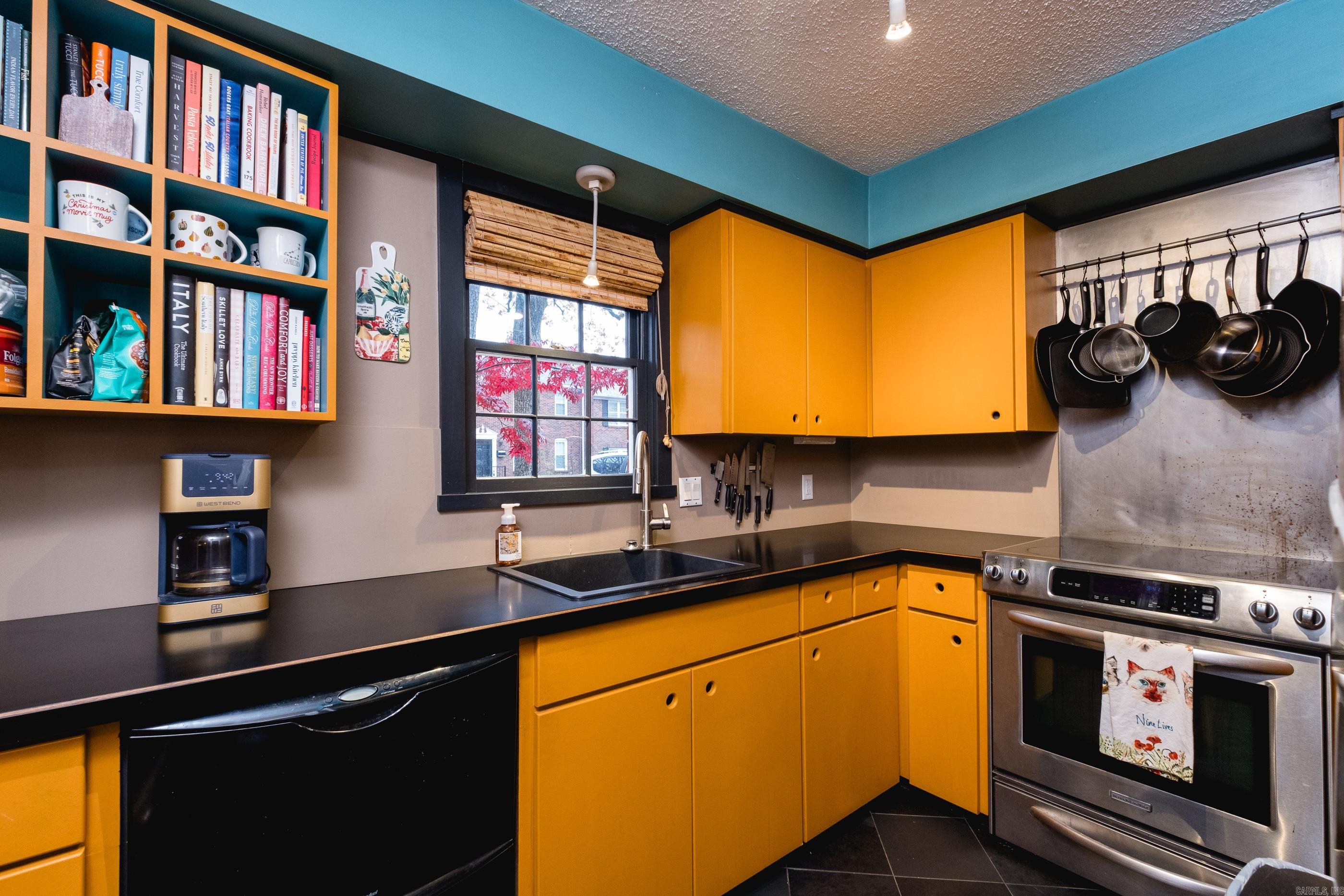 302 Cambridge Place Drive Little Rock, AR 72227