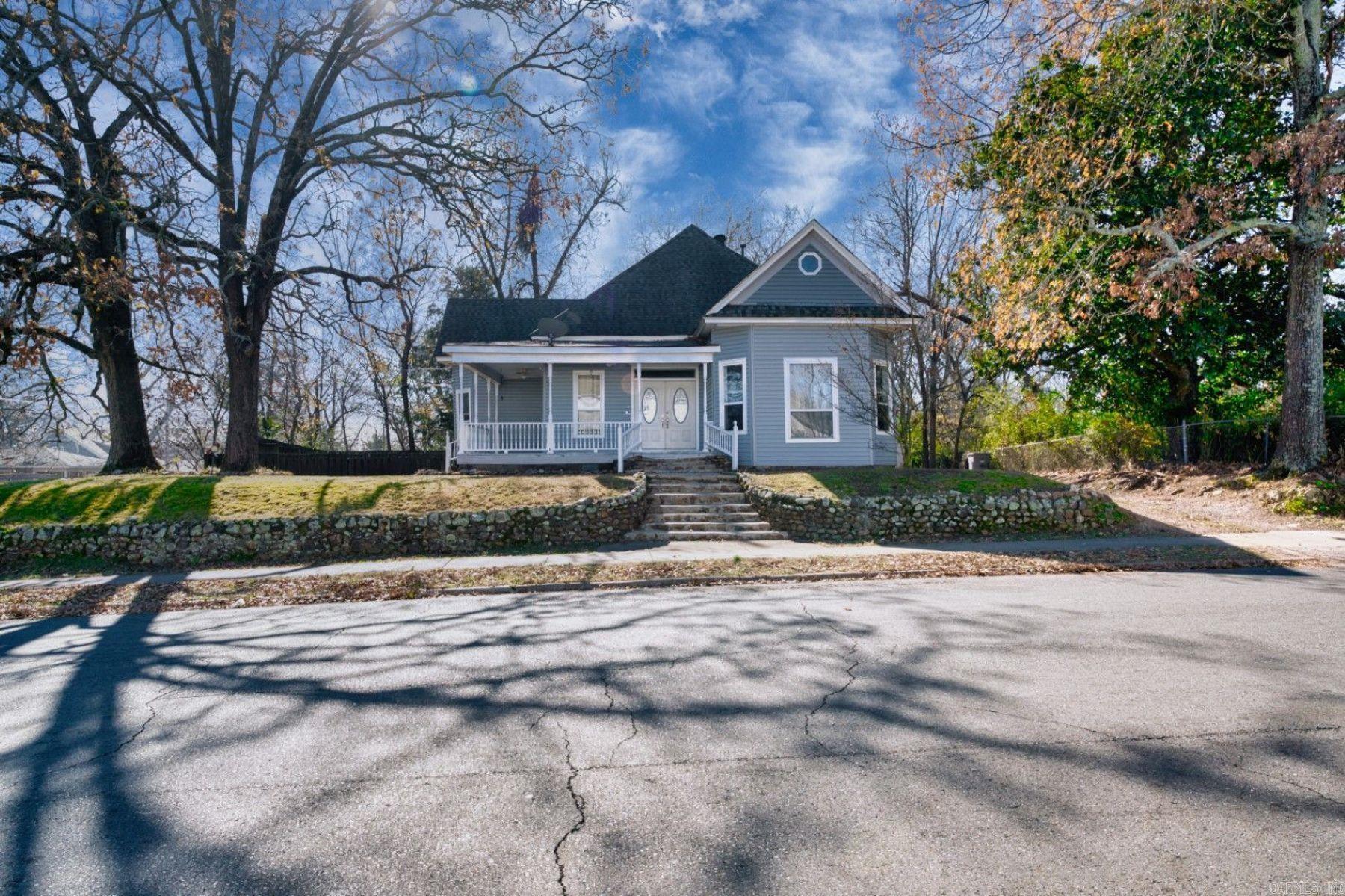 602 Third Street  Hot Springs, AR