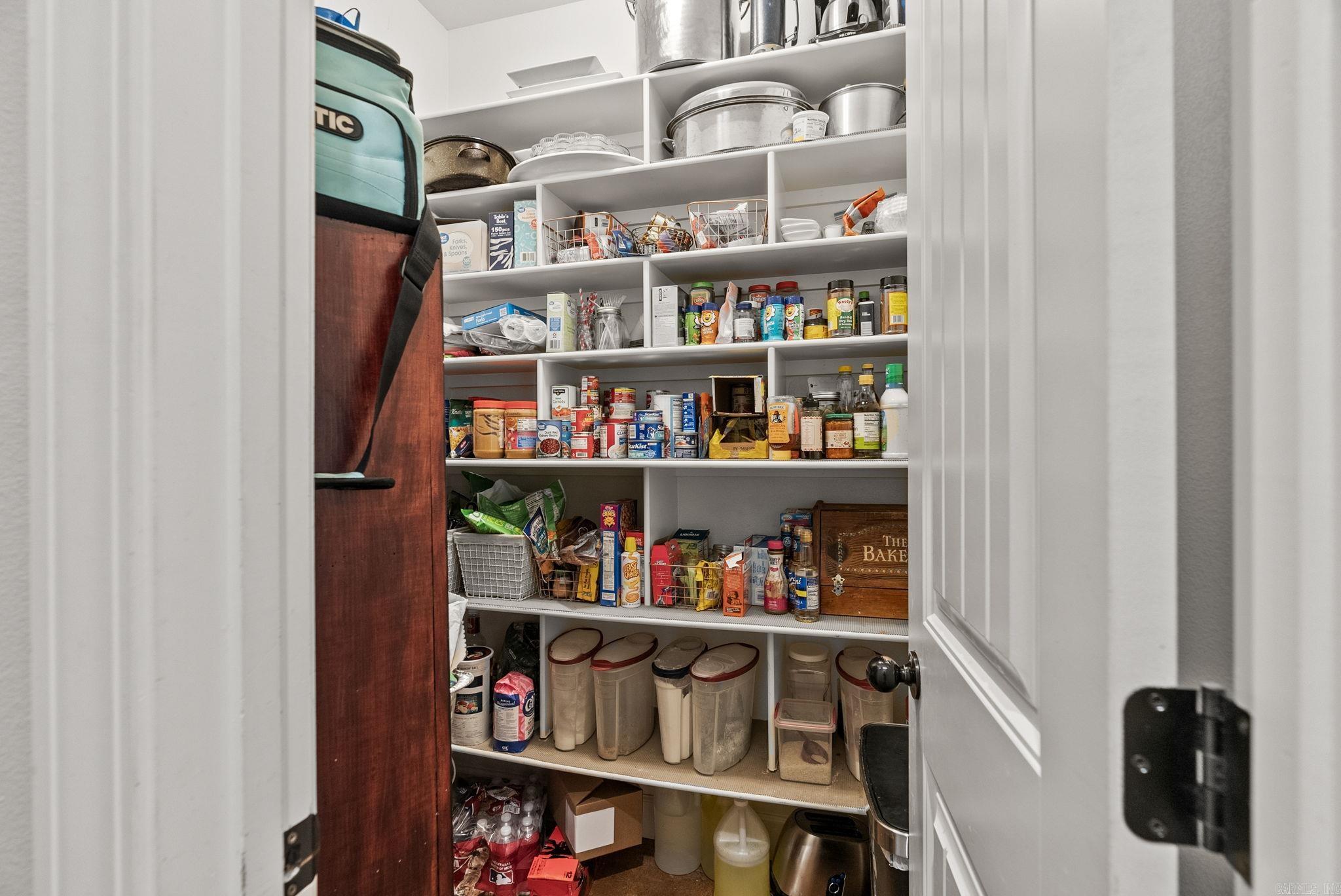 1431 Red Hill  Mt. Vernon, AR