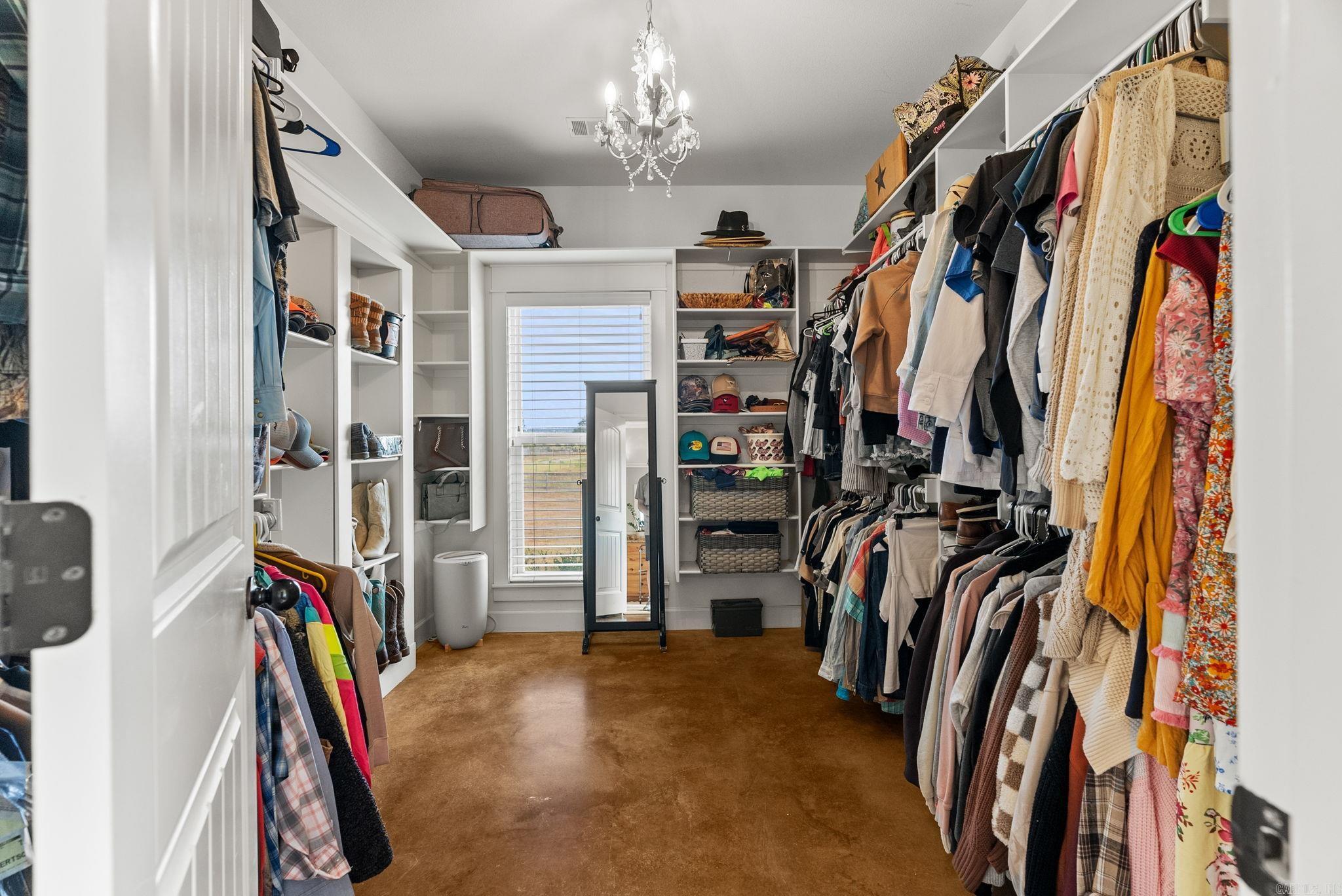 1431 Red Hill  Mt. Vernon, AR