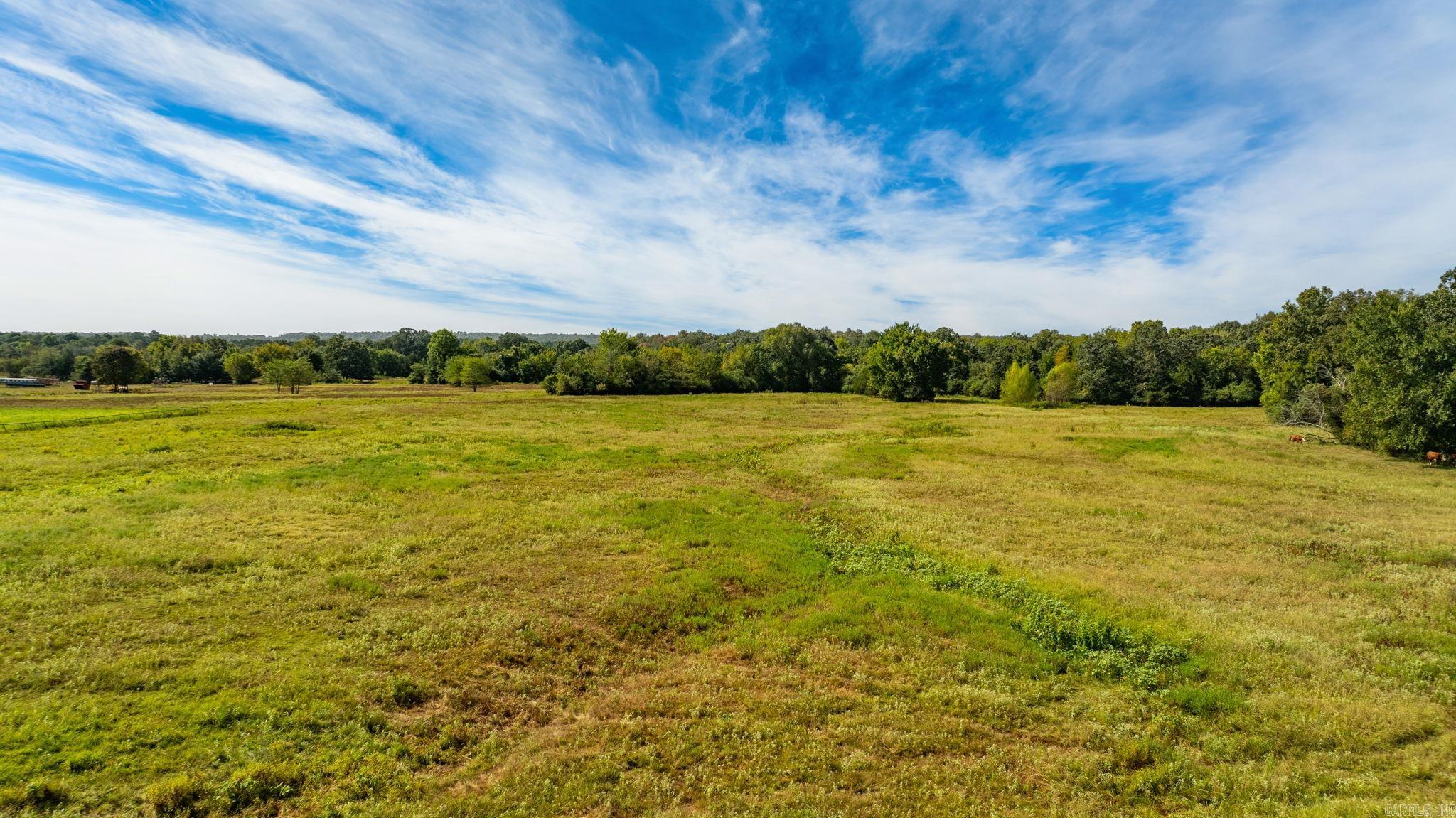 1431 Red Hill  Mount Vernon, AR