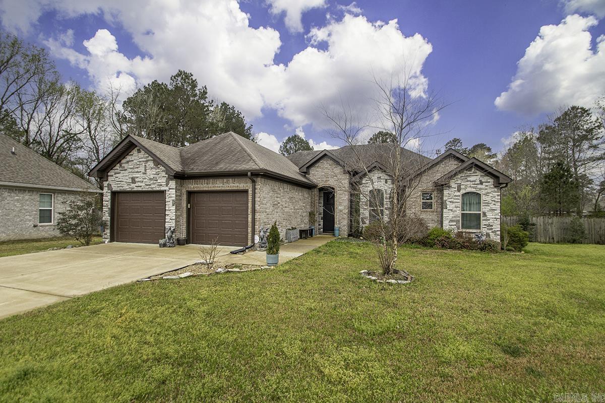 2713 Johnswood Village Drive Bryant, AR 72022