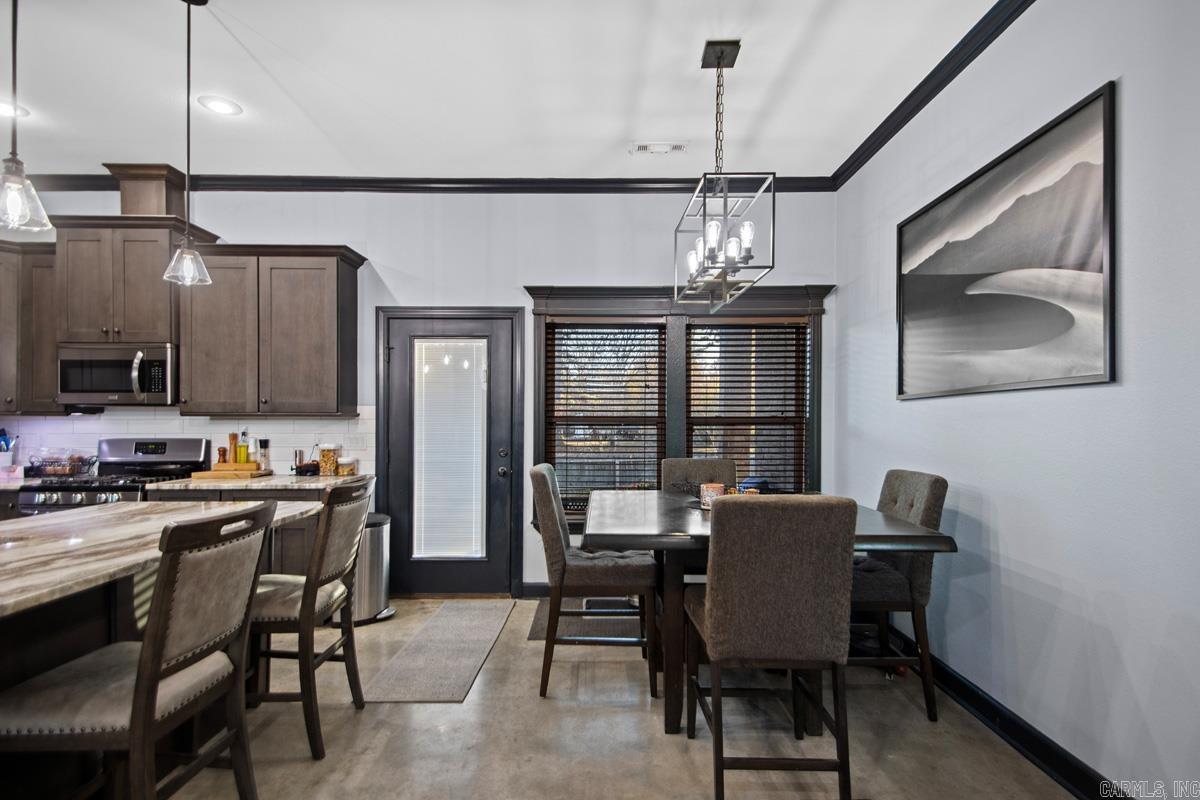 2713 Johnswood Village Drive Bryant, AR 72022