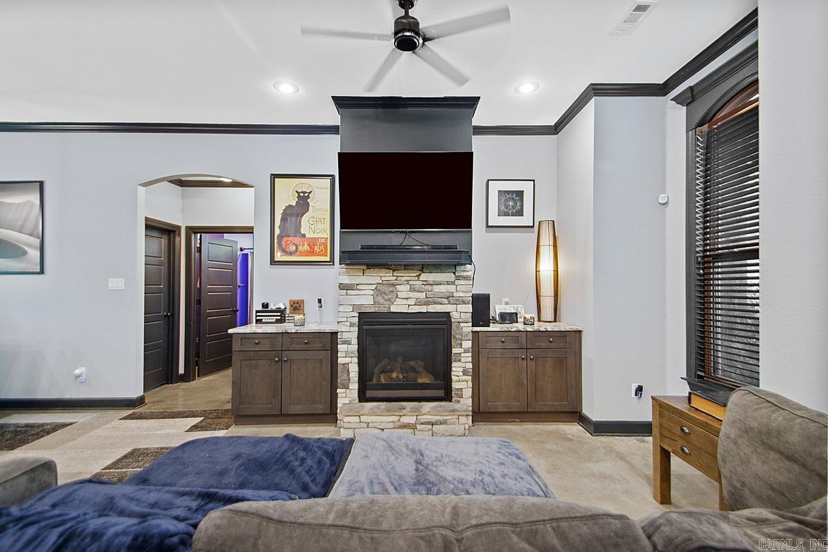 2713 Johnswood Village  Bryant, AR