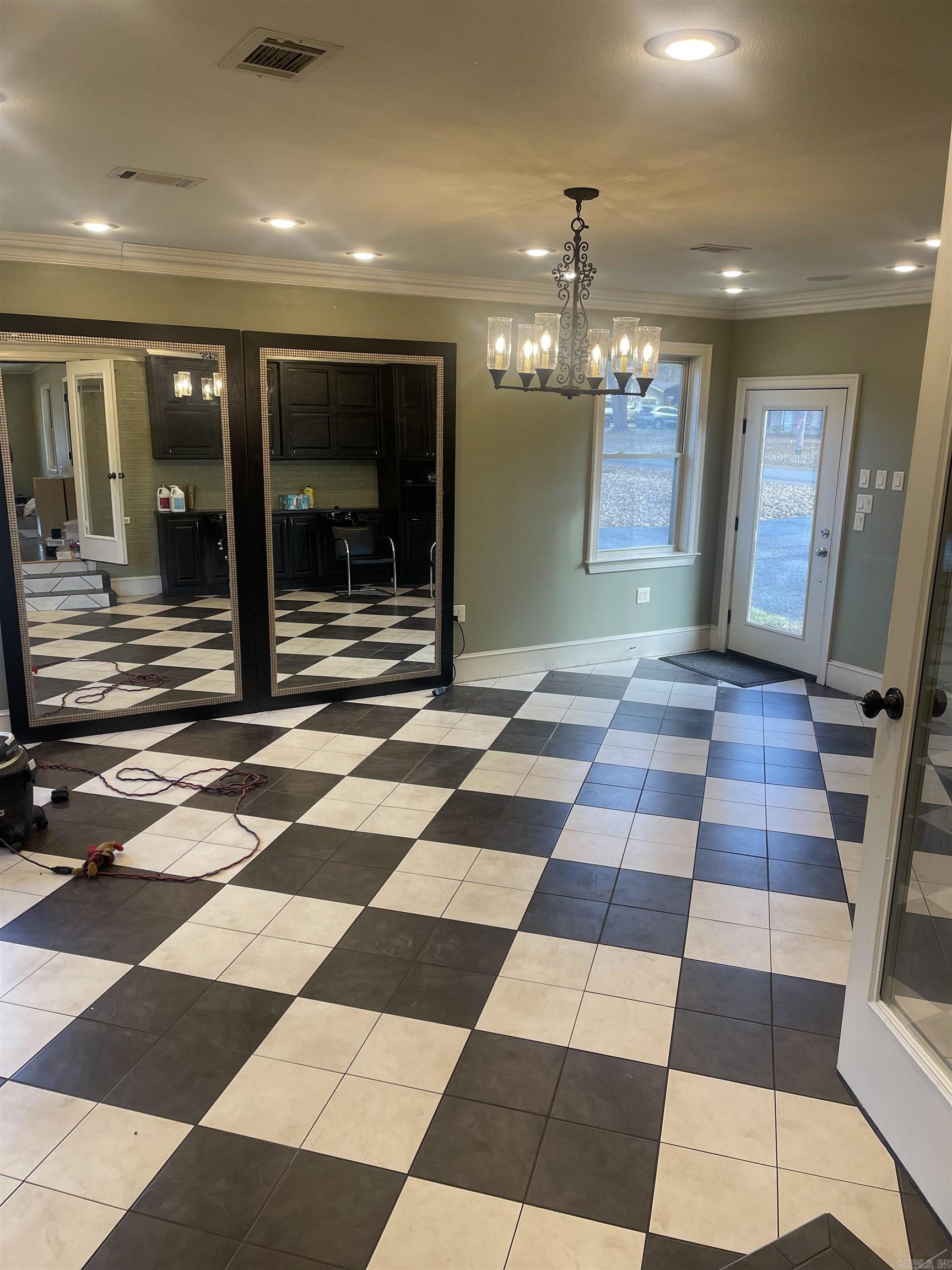 4 Lake St.  Greenbrier, AR