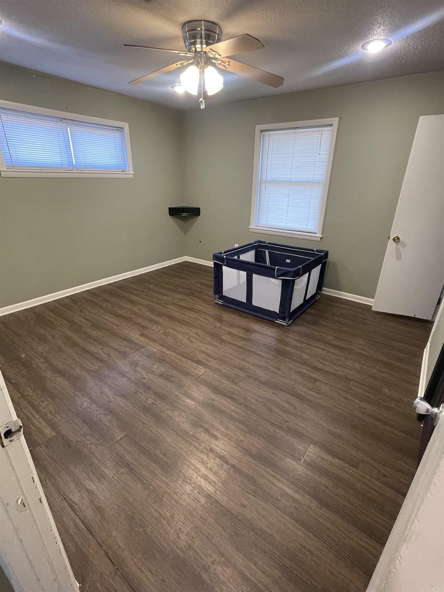 4 Lake St.  Greenbrier, AR