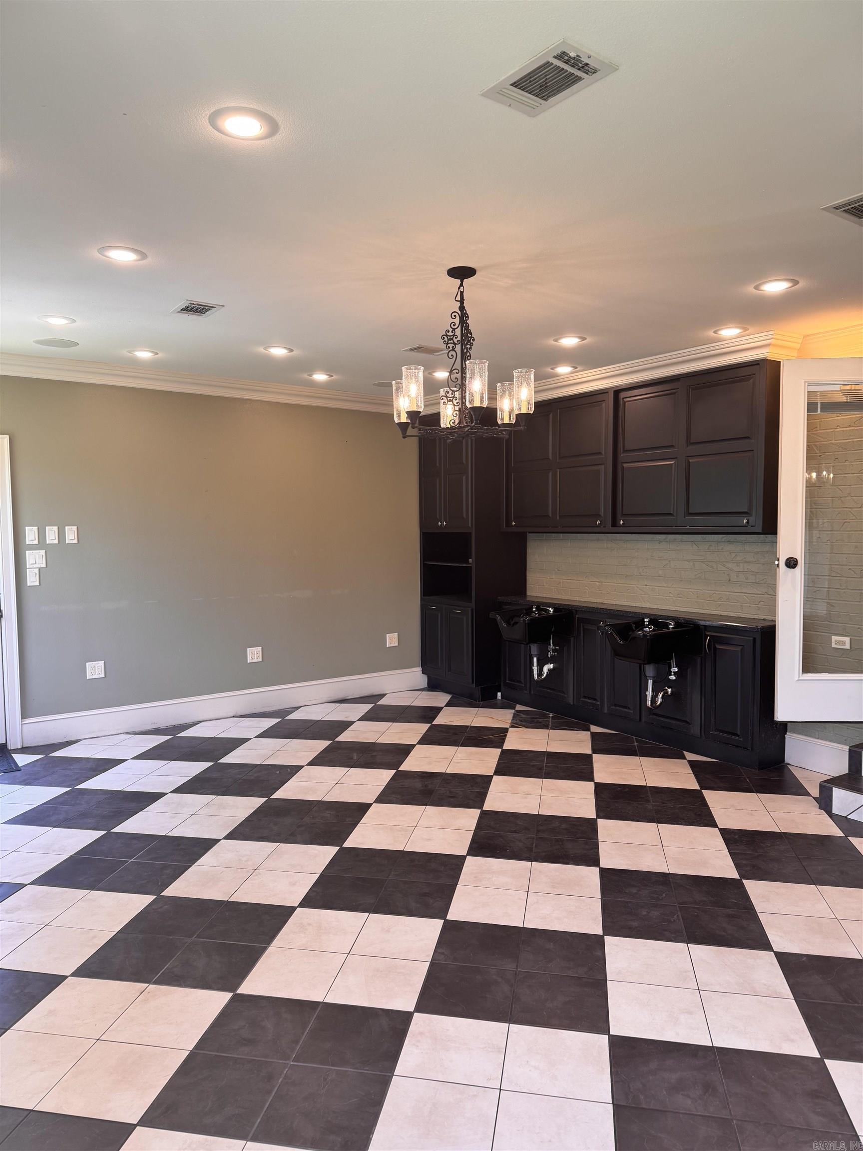 4 Lake St.  Greenbrier, AR