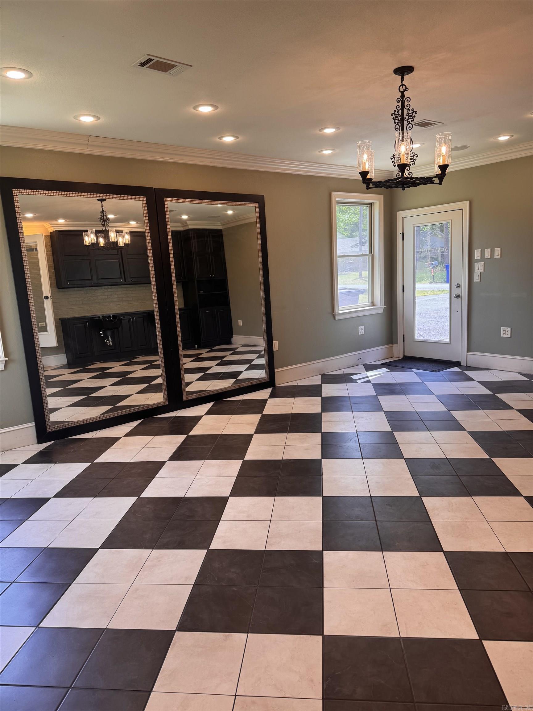 4 Lake St.  Greenbrier, AR