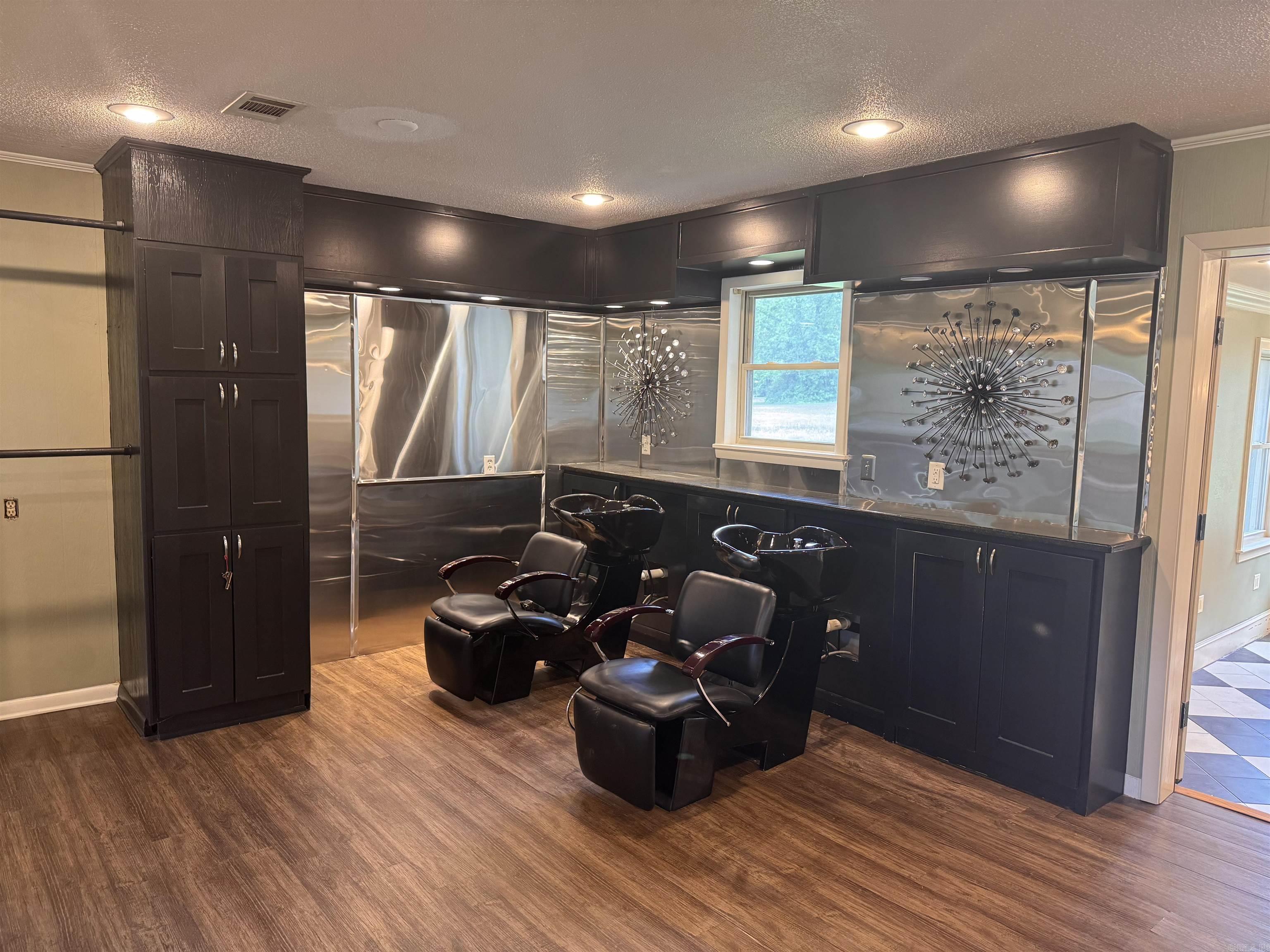 4 Lake St.  Greenbrier, AR