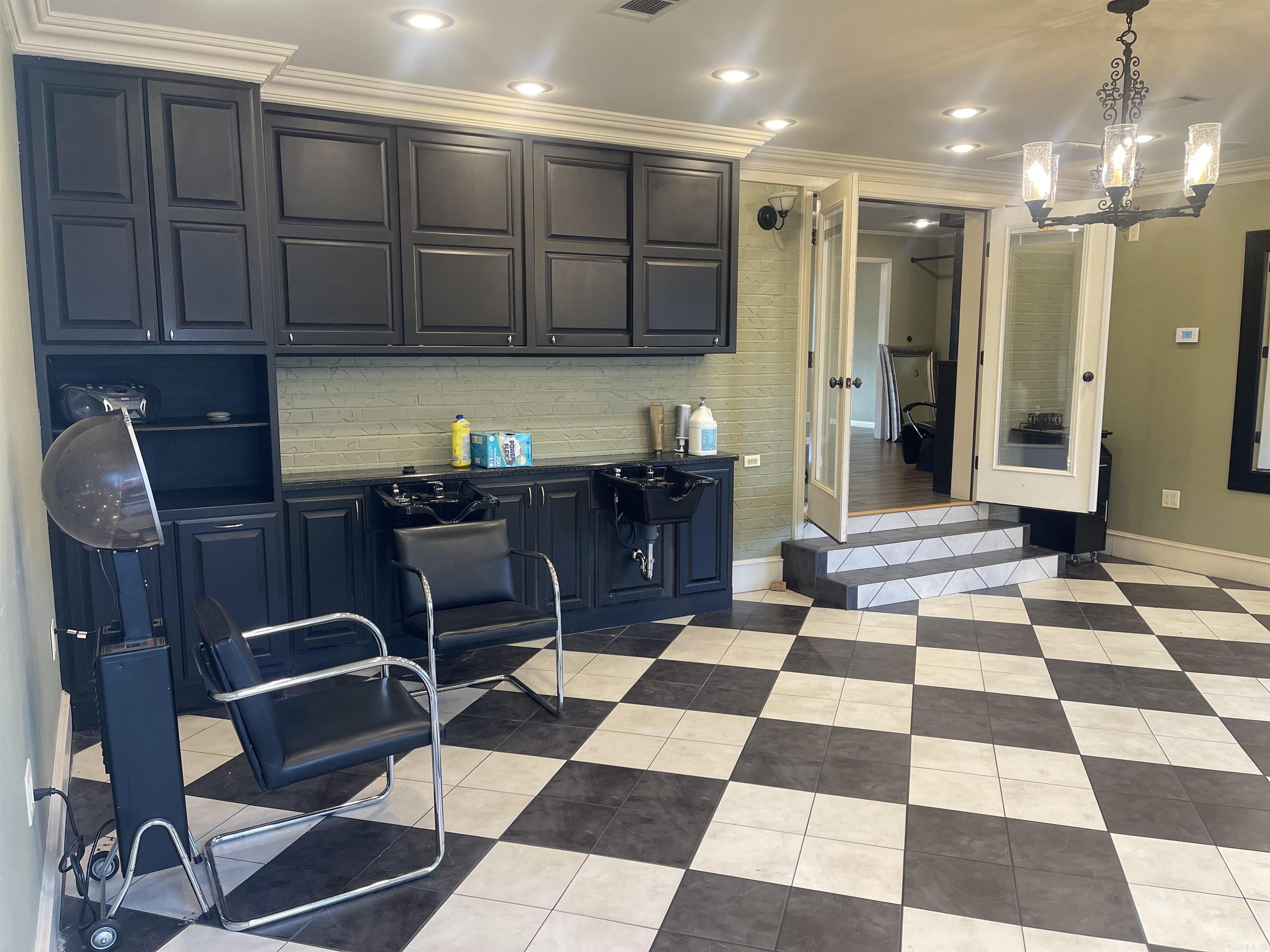 4 Lake St.  Greenbrier, AR