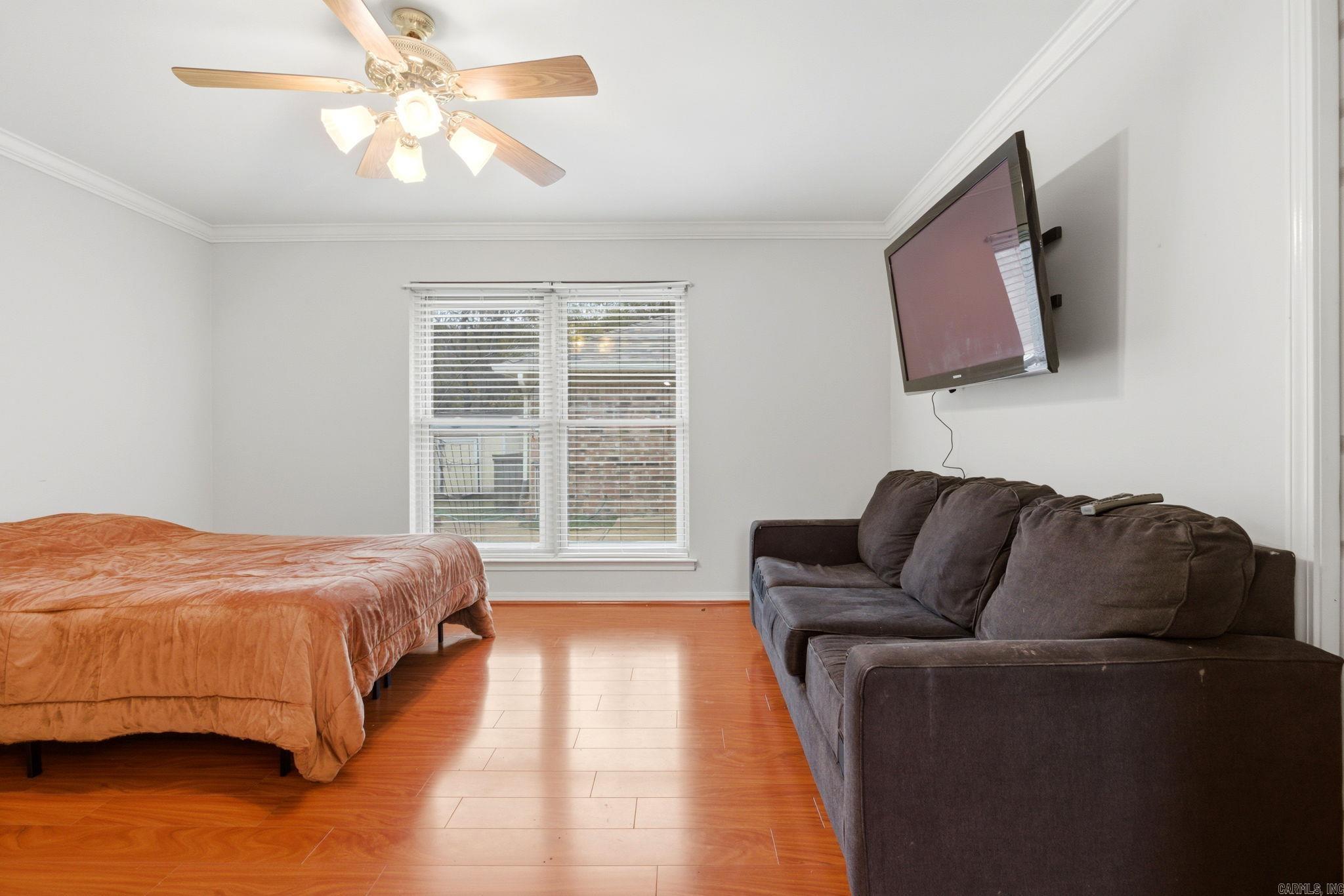 24 Winona Dr  Maumelle, AR