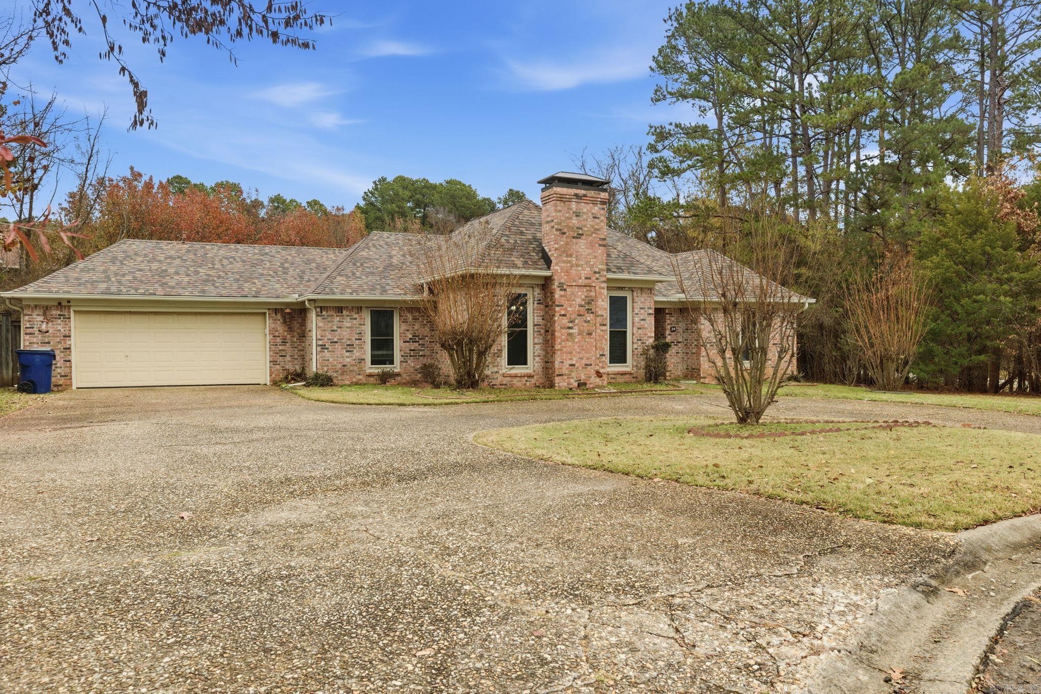 24 Winona Dr  Maumelle, AR