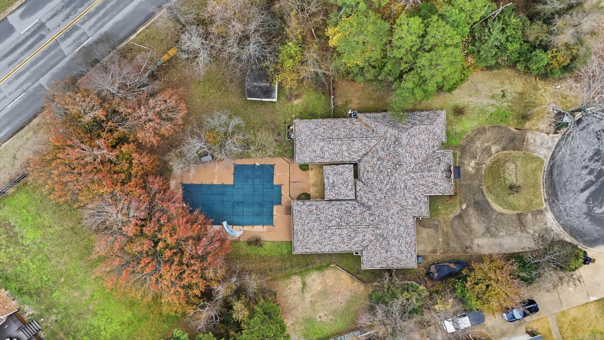 24 Winona Dr  Maumelle, AR