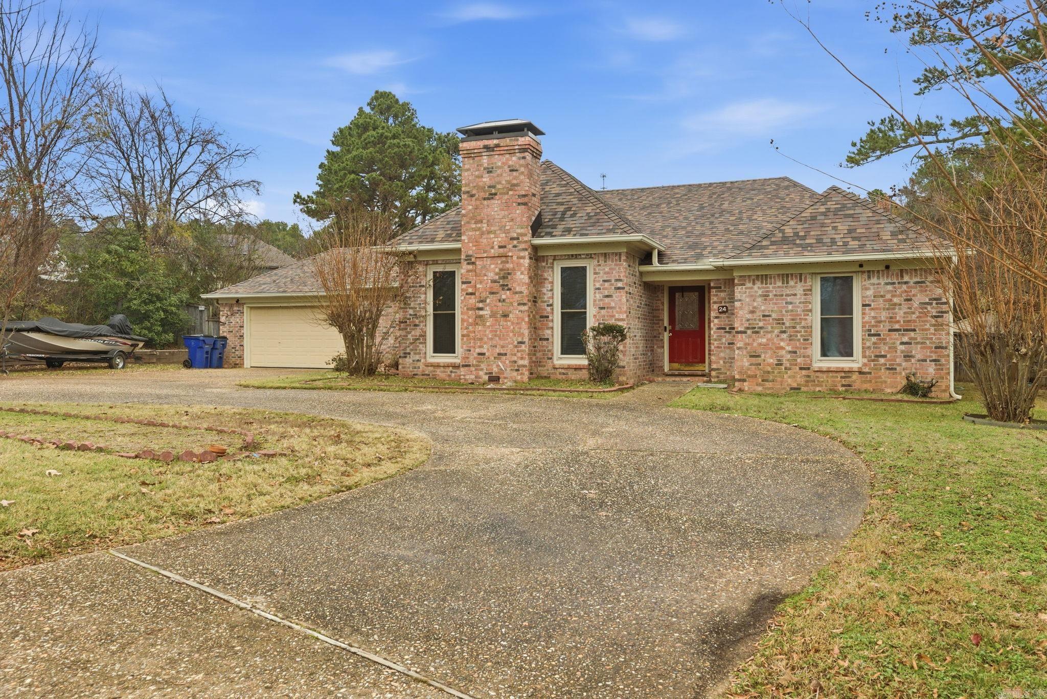 24 Winona Dr  Maumelle, AR